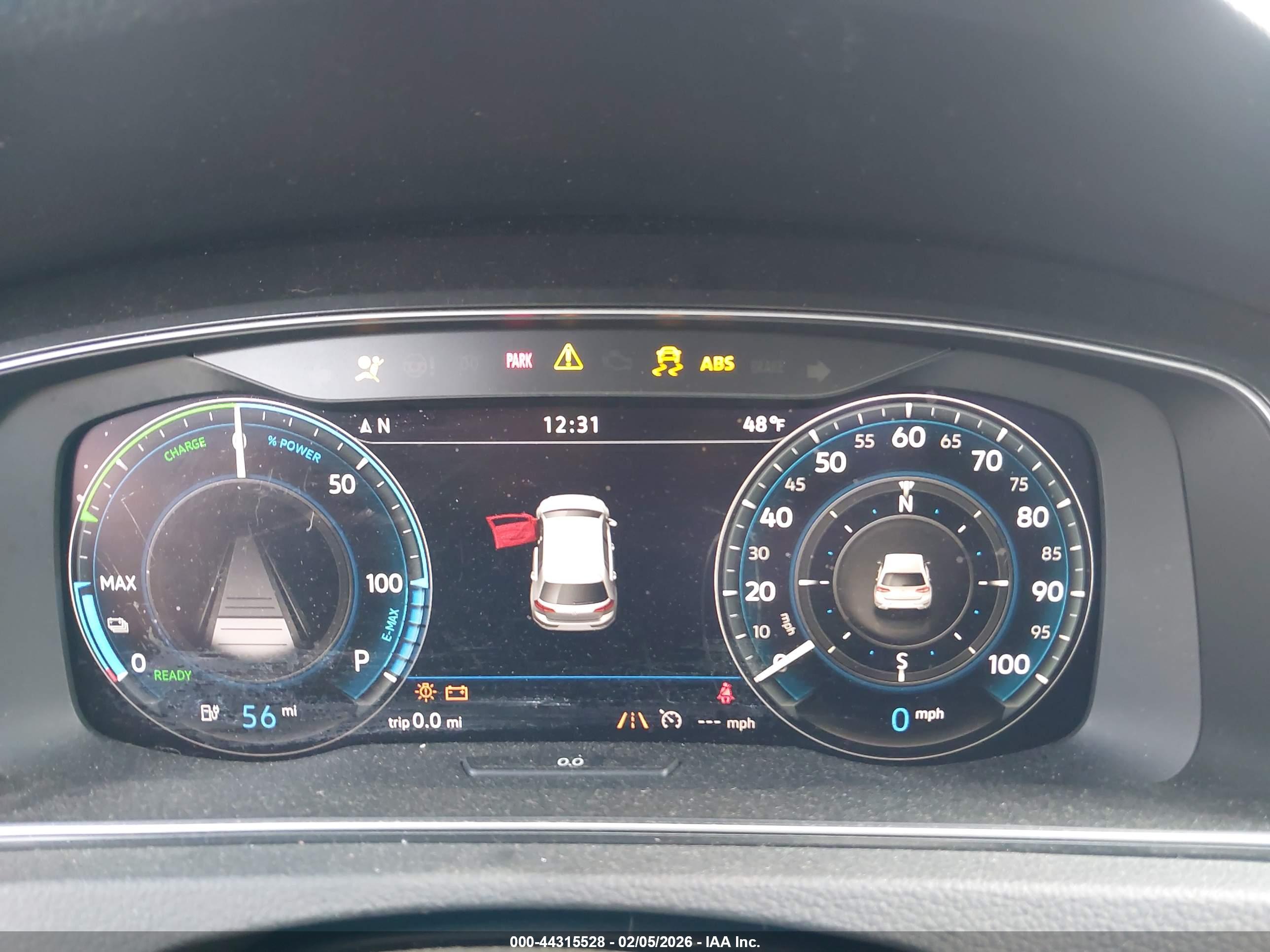 VOLKSWAGEN E-GOLF image 7