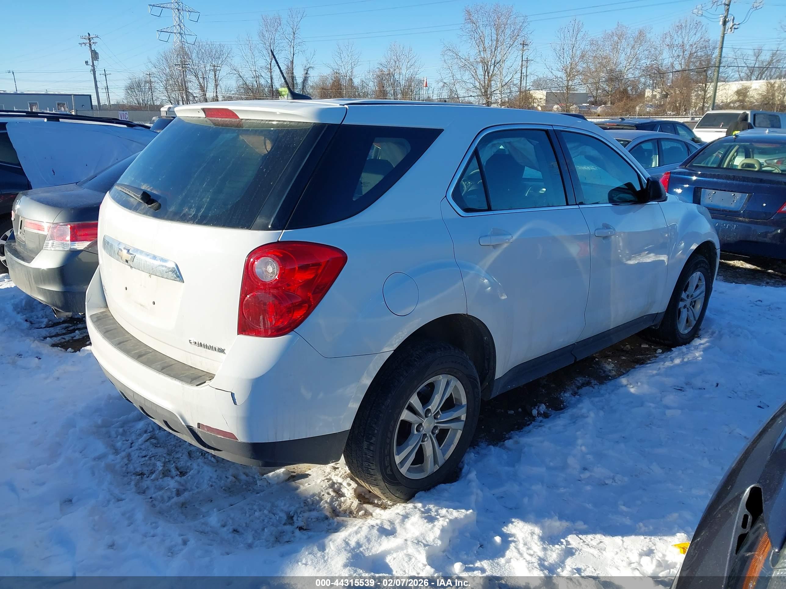 CHEVROLET EQUINOX image 4