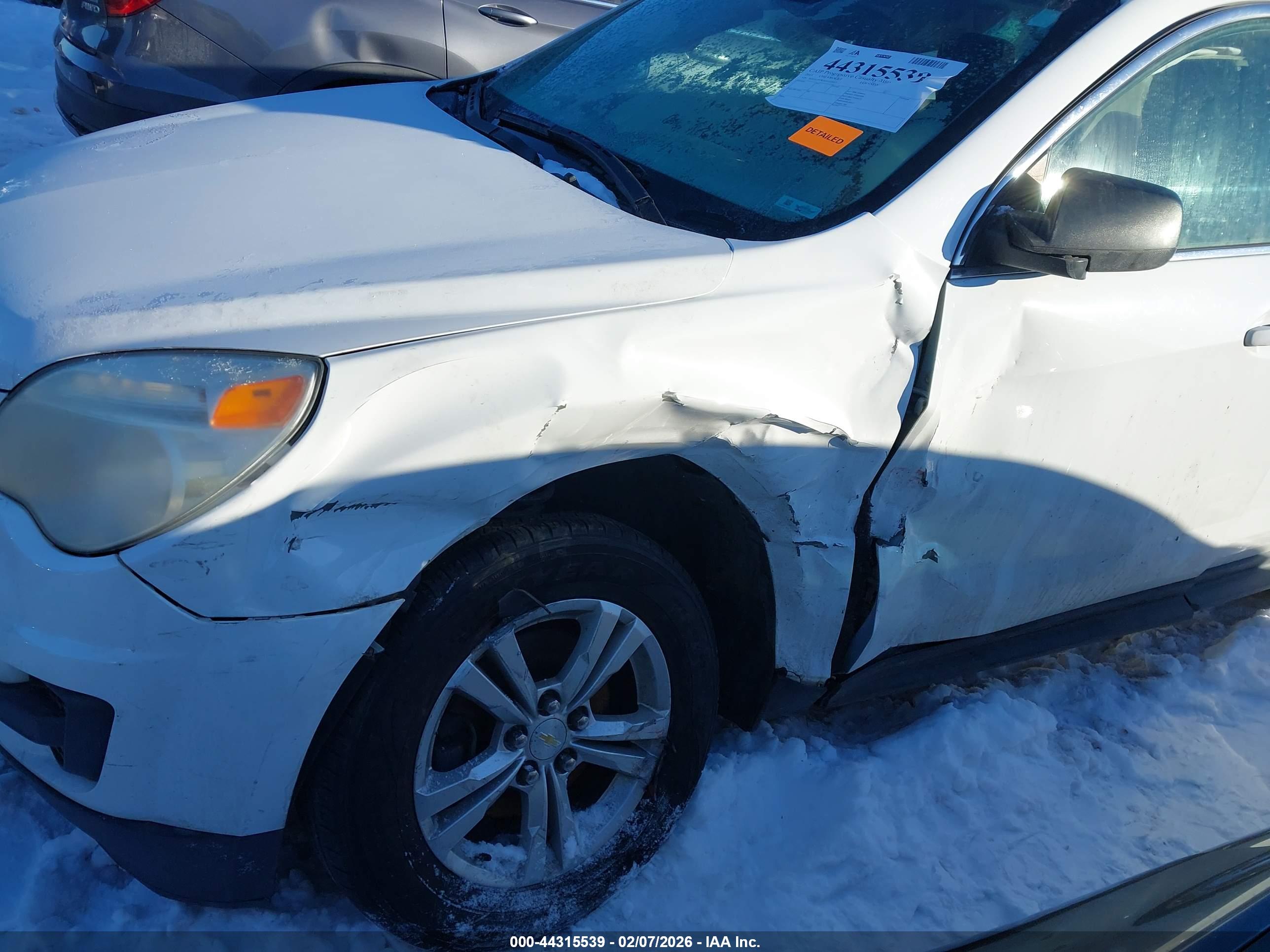 CHEVROLET EQUINOX image 6