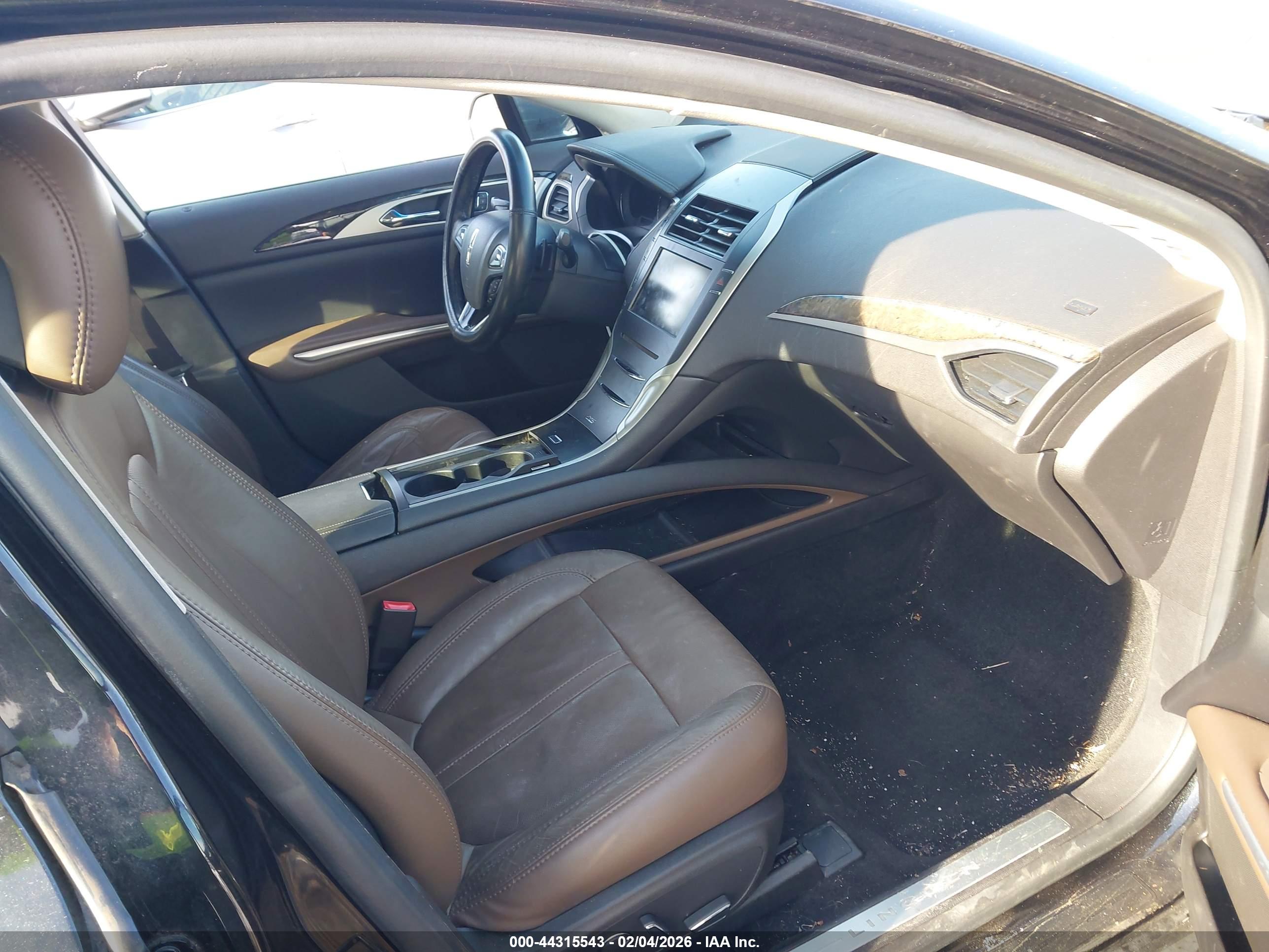 LINCOLN MKZ image 5