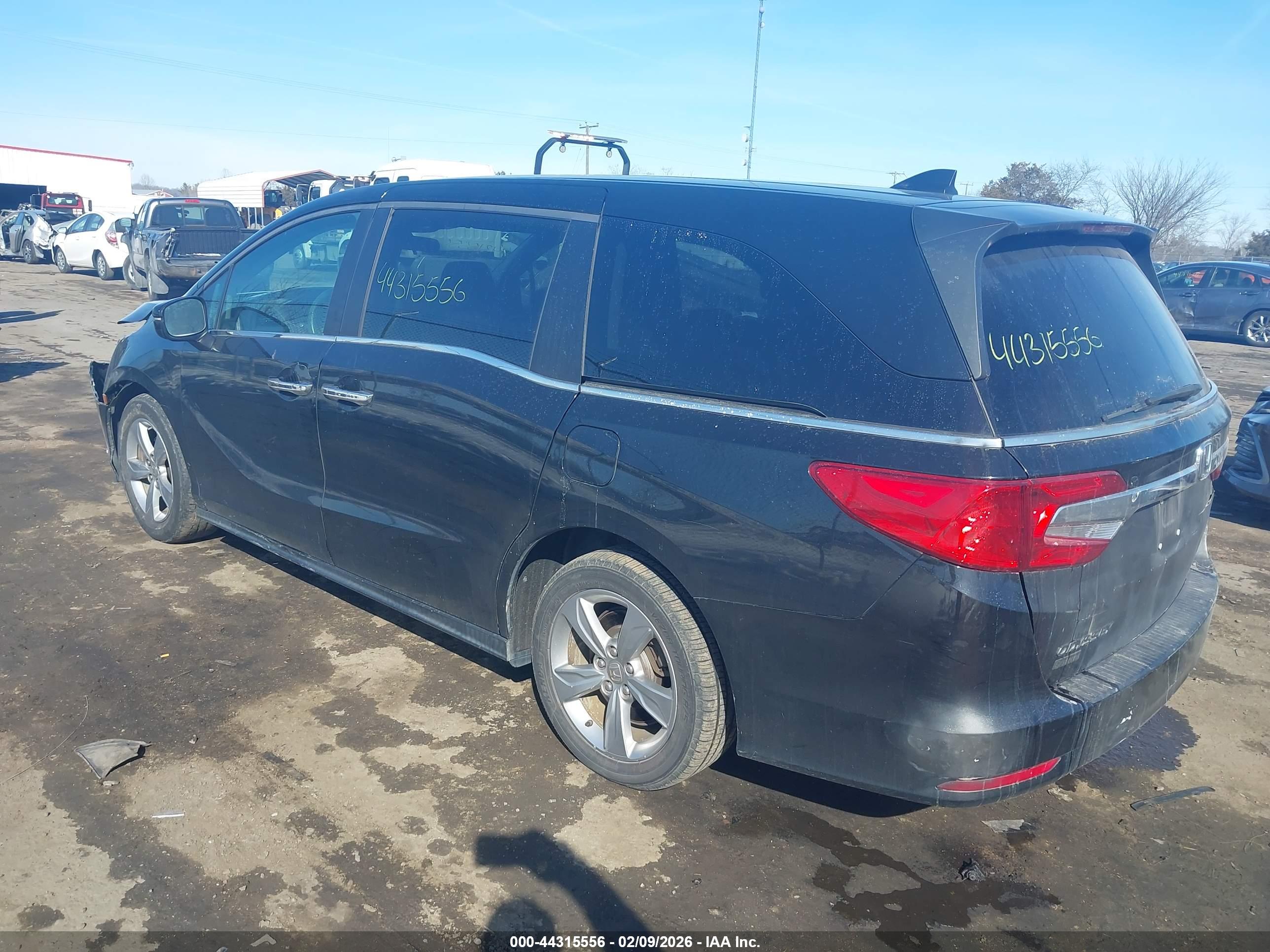 HONDA ODYSSEY image 3