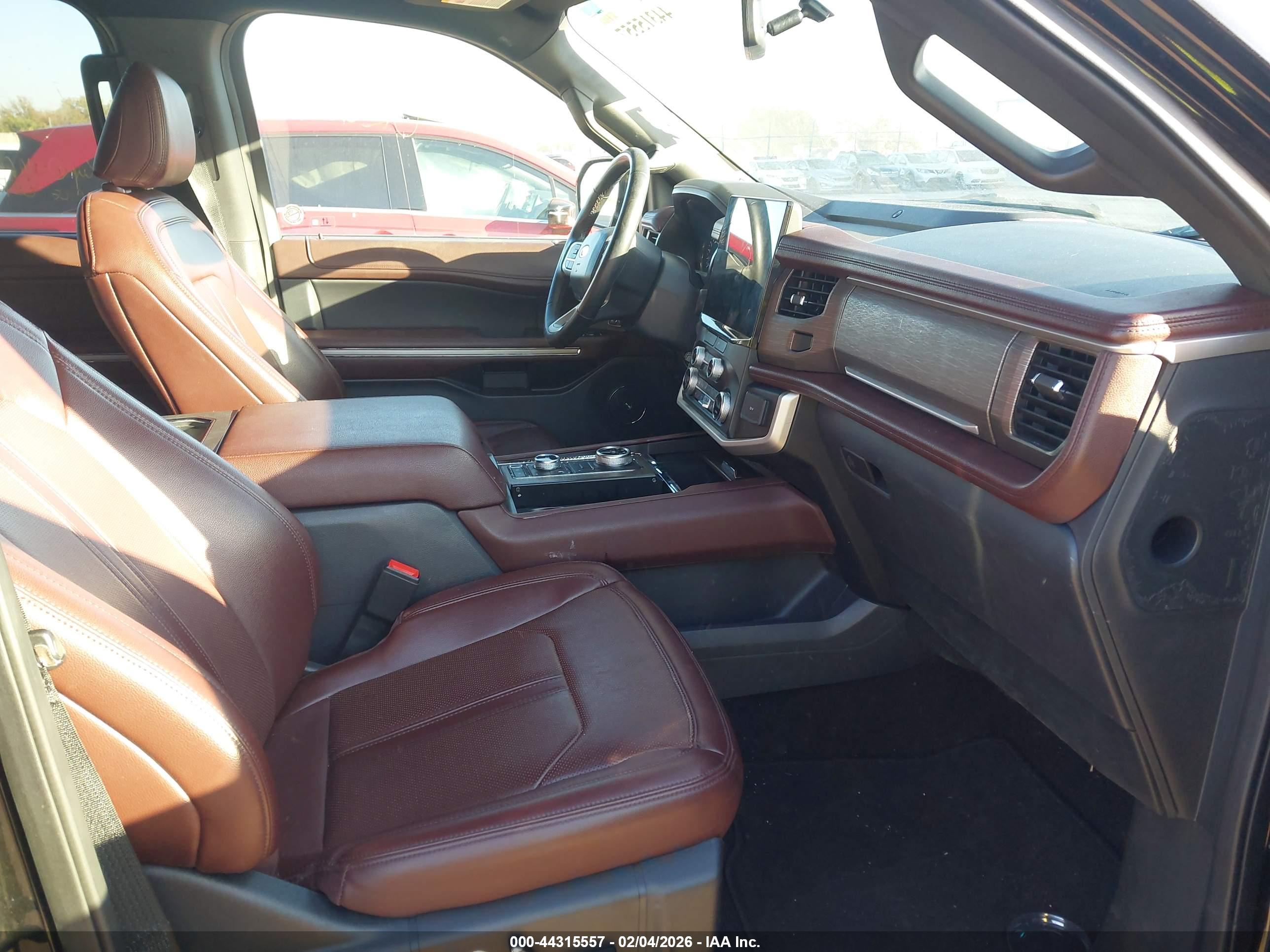 FORD EXPEDITION image 5