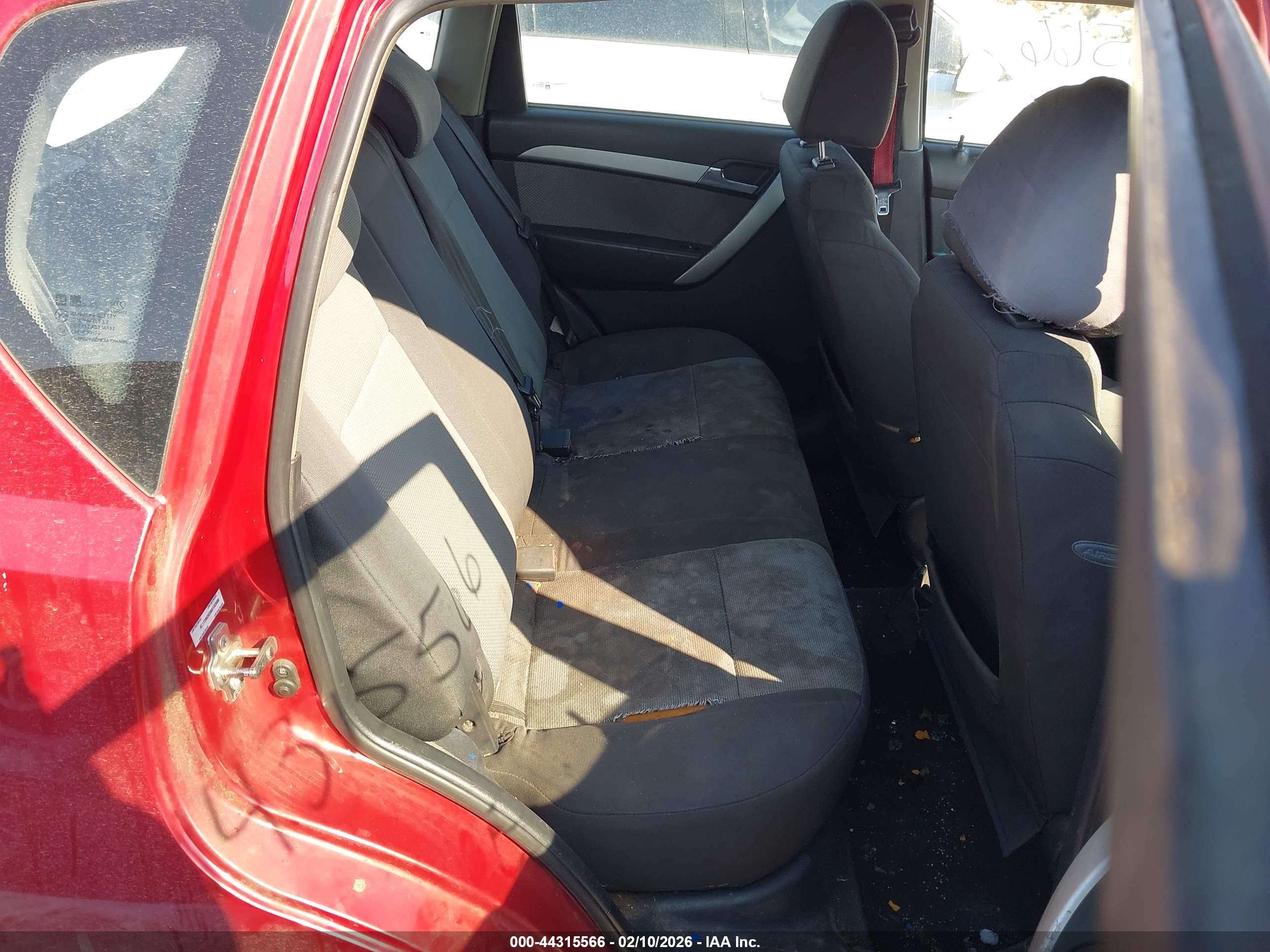 CHEVROLET AVEO image 8