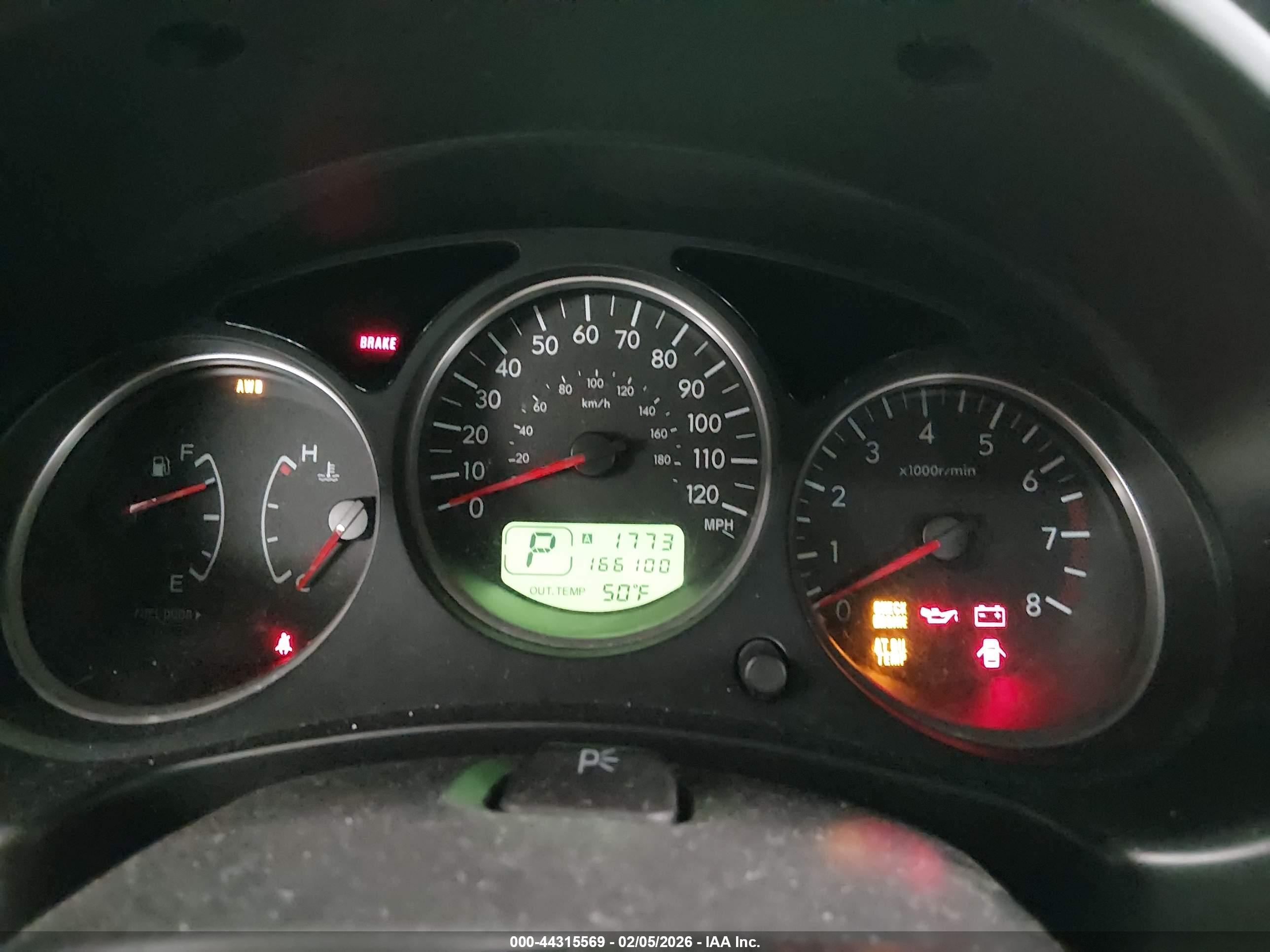 SUBARU FORESTER image 7