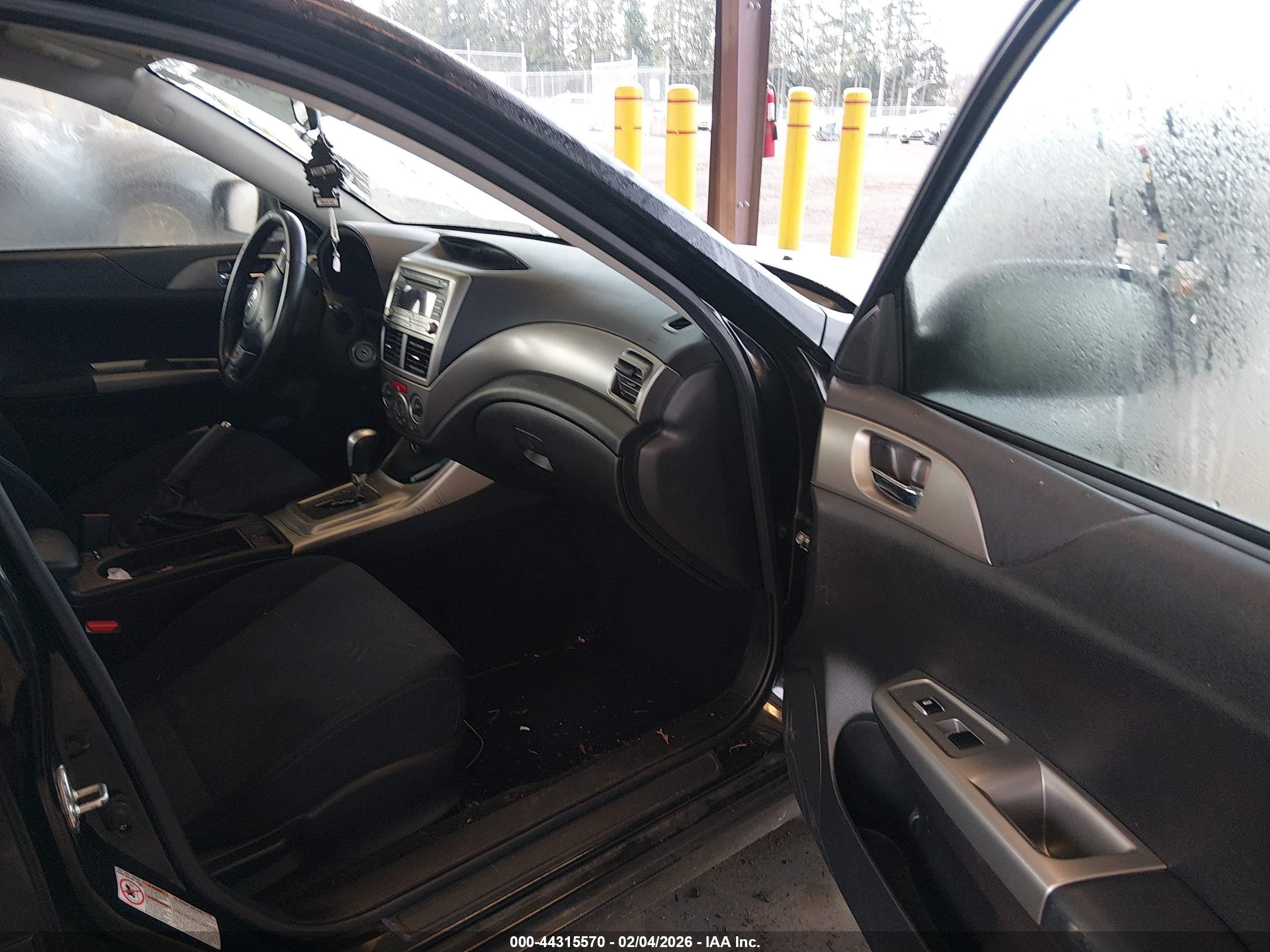 SUBARU IMPREZA image 5
