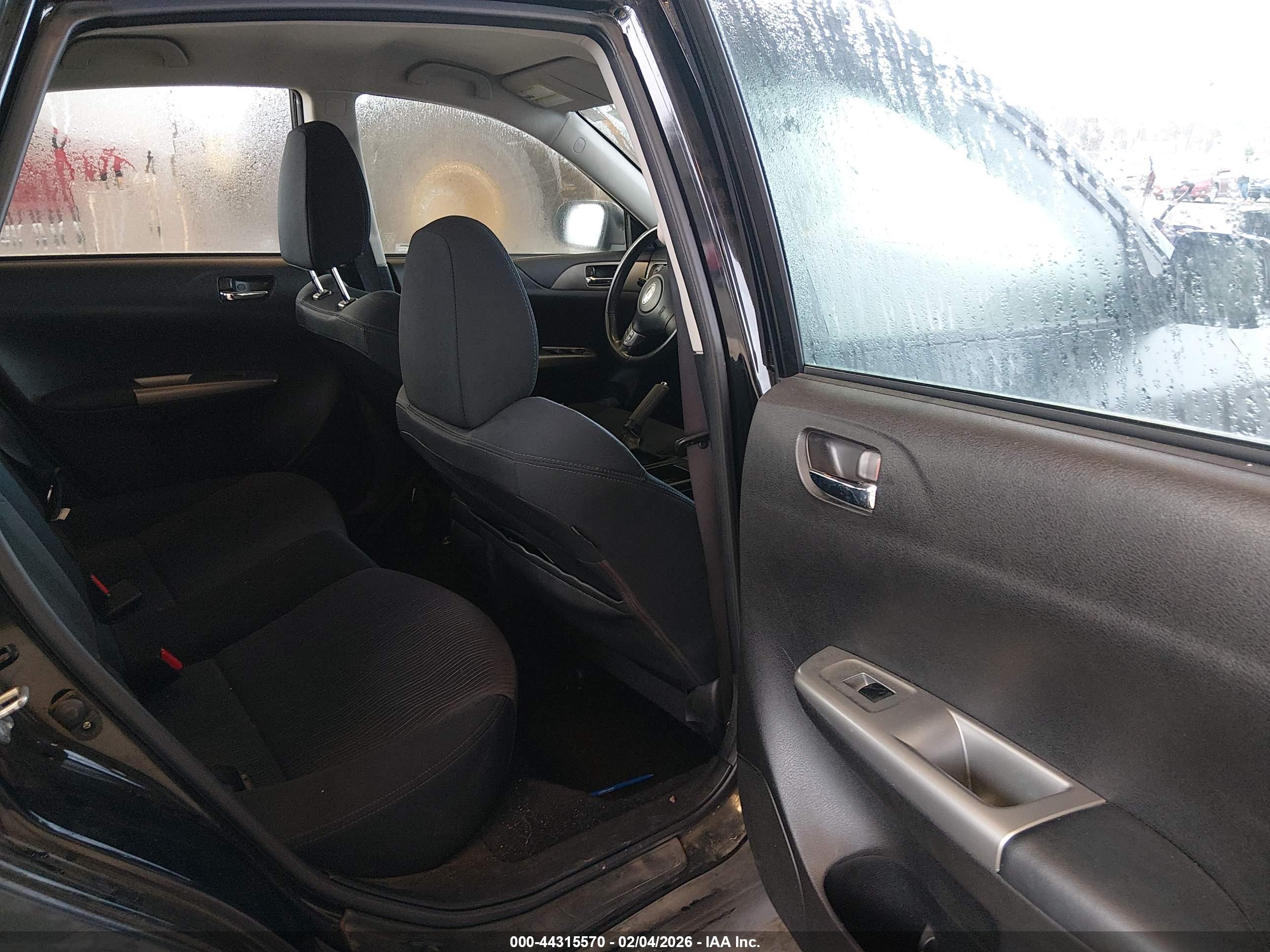 SUBARU IMPREZA image 8