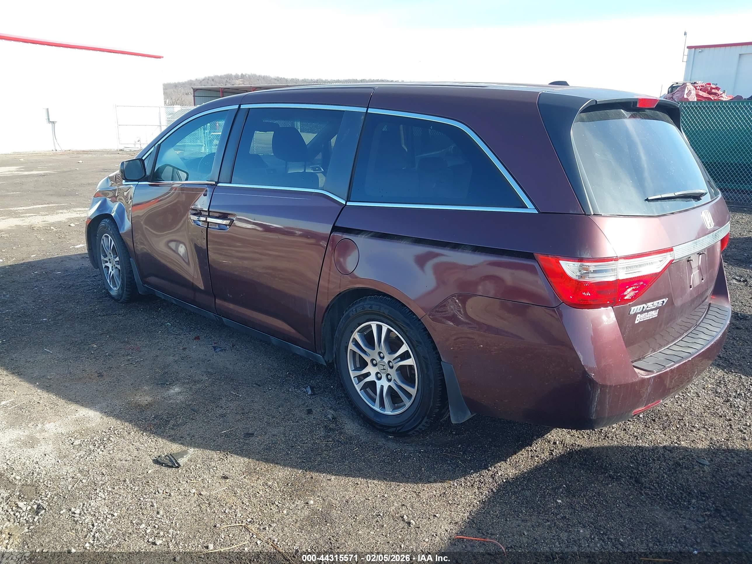 HONDA ODYSSEY image 3