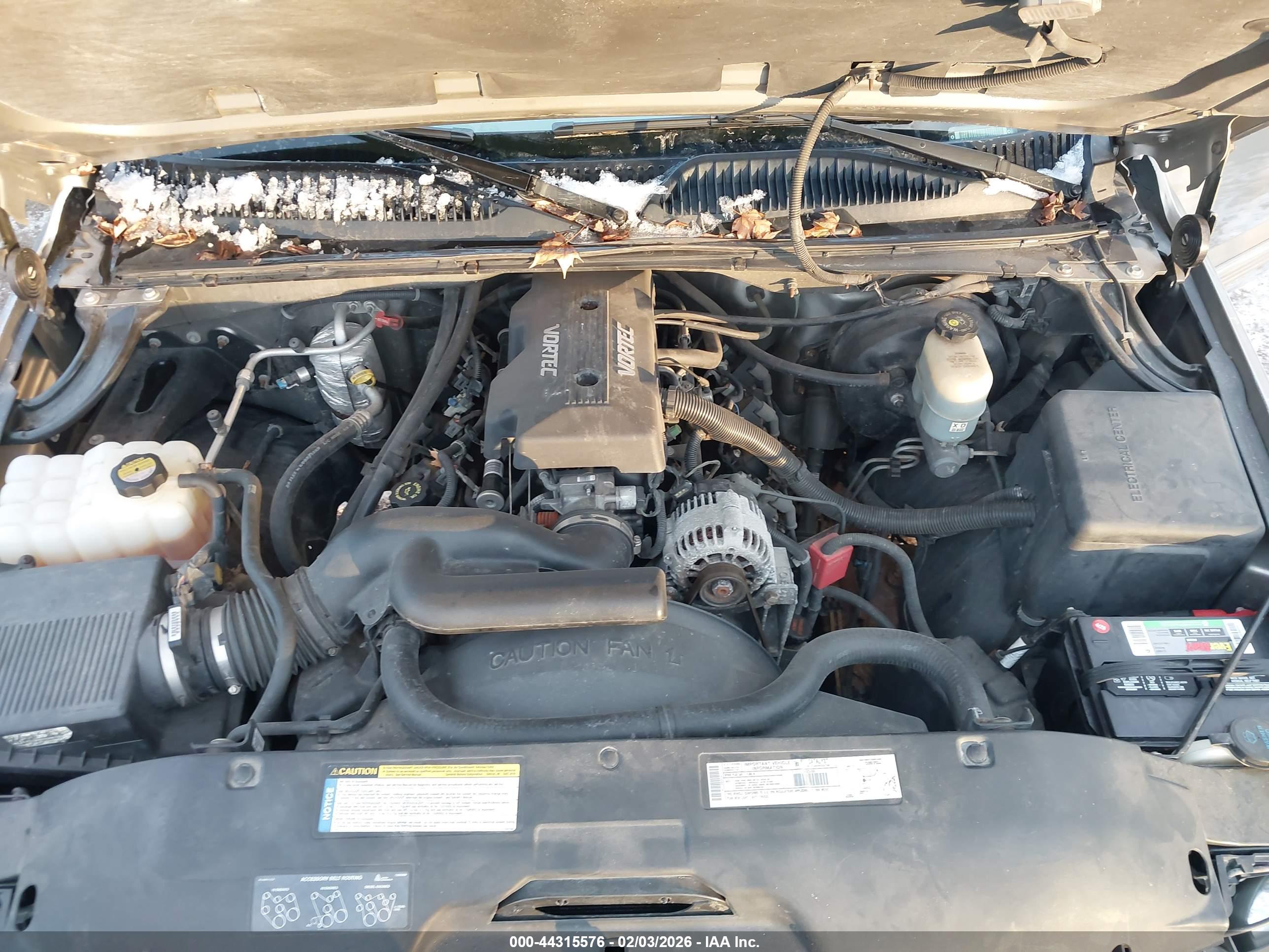 CHEVROLET SILVERADO image 10