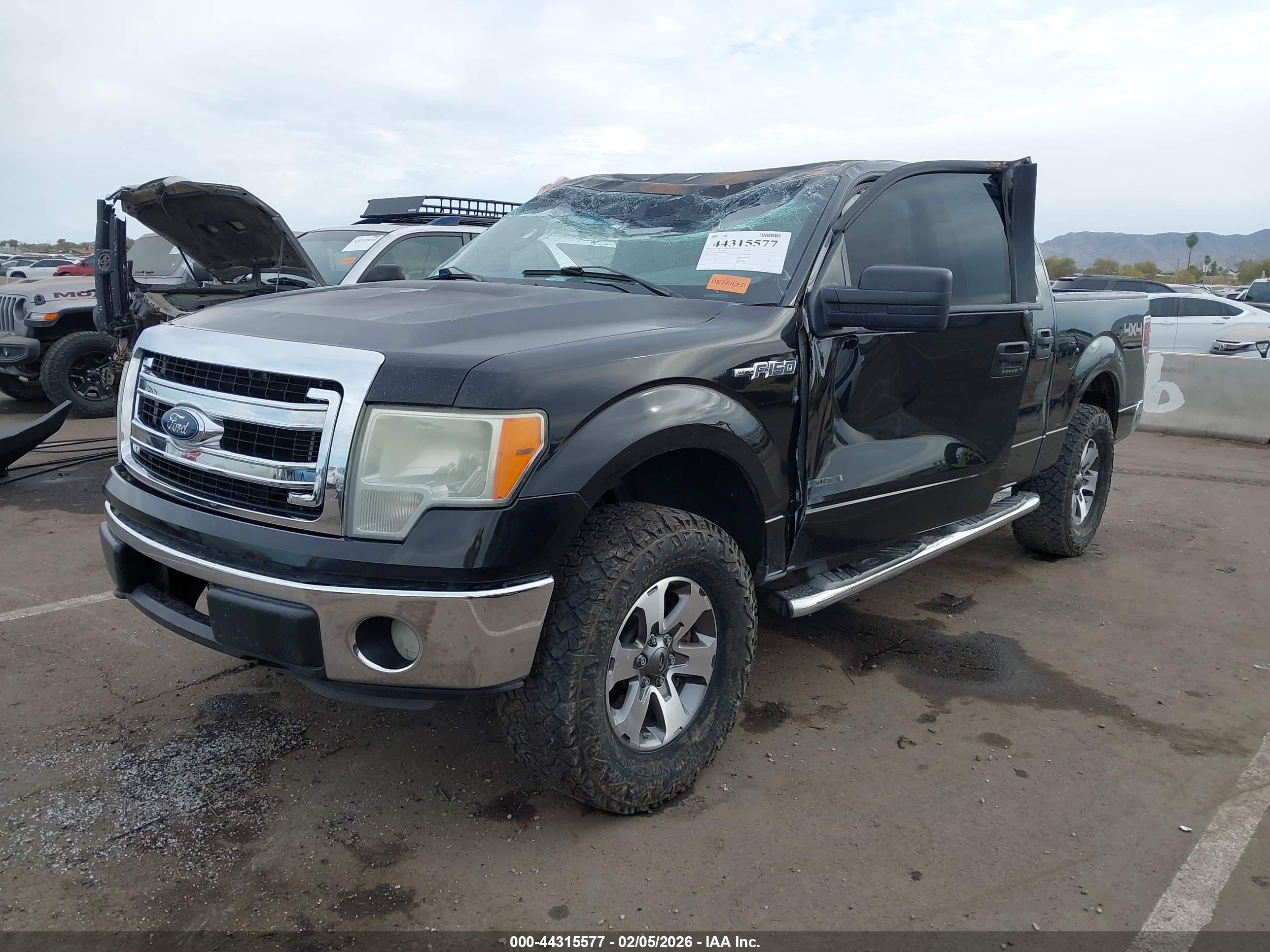 FORD F-150 image 2