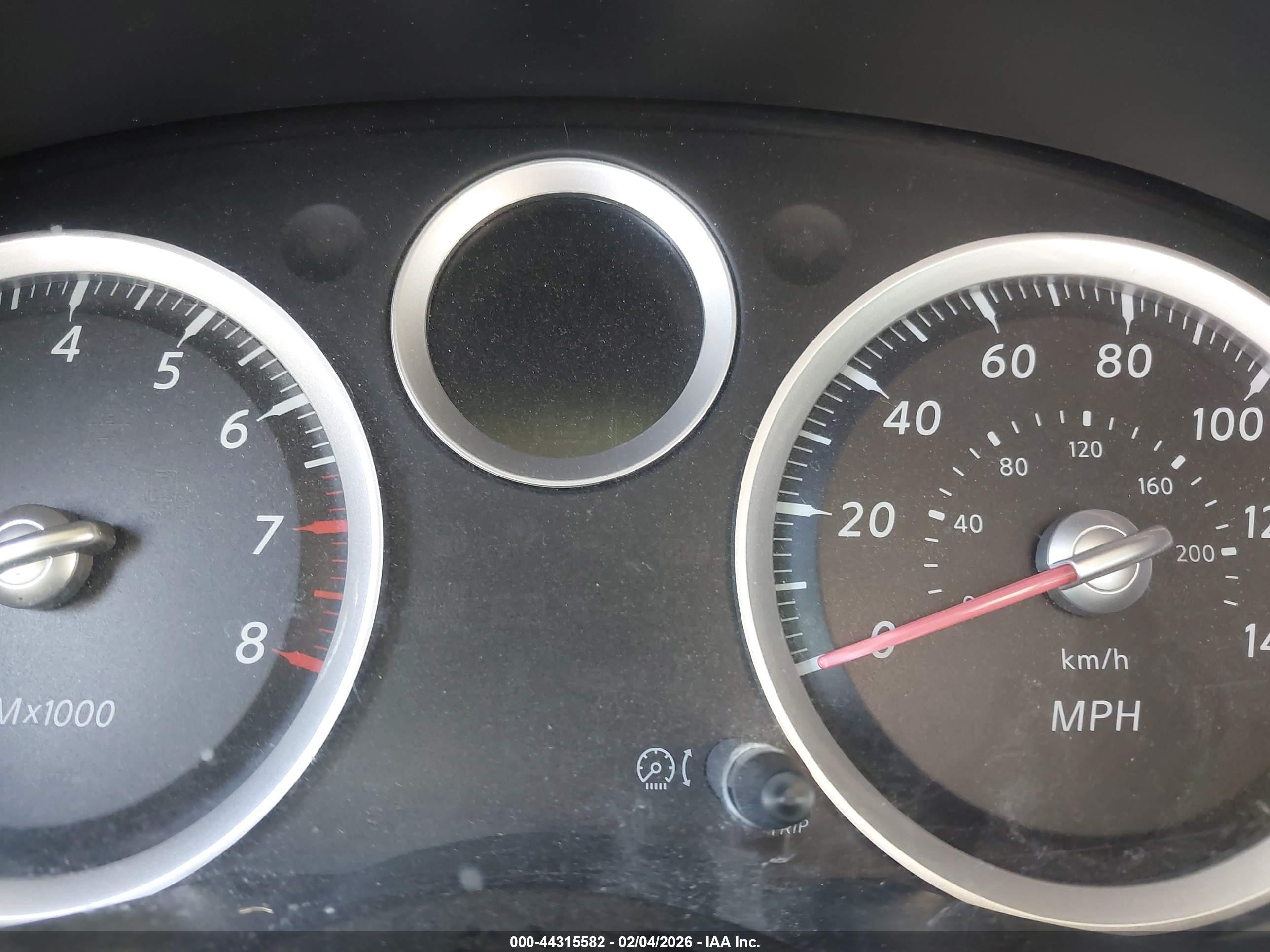 NISSAN SENTRA image 7