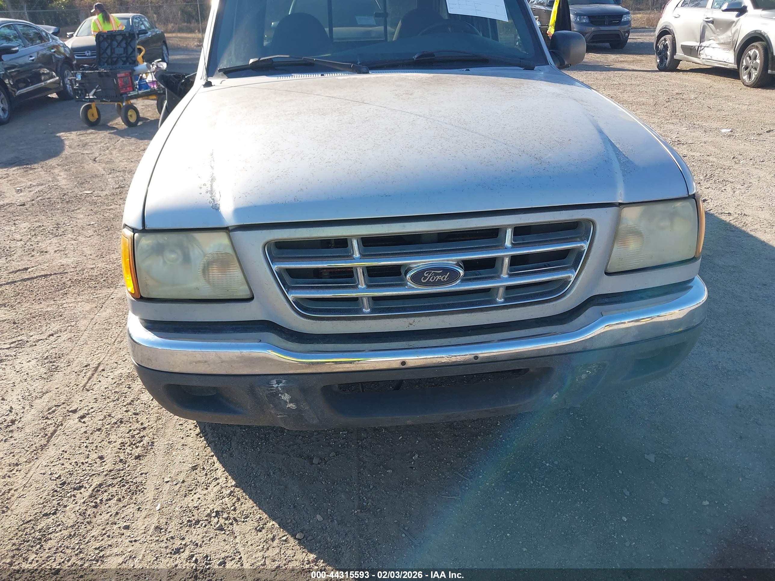 FORD RANGER image 6
