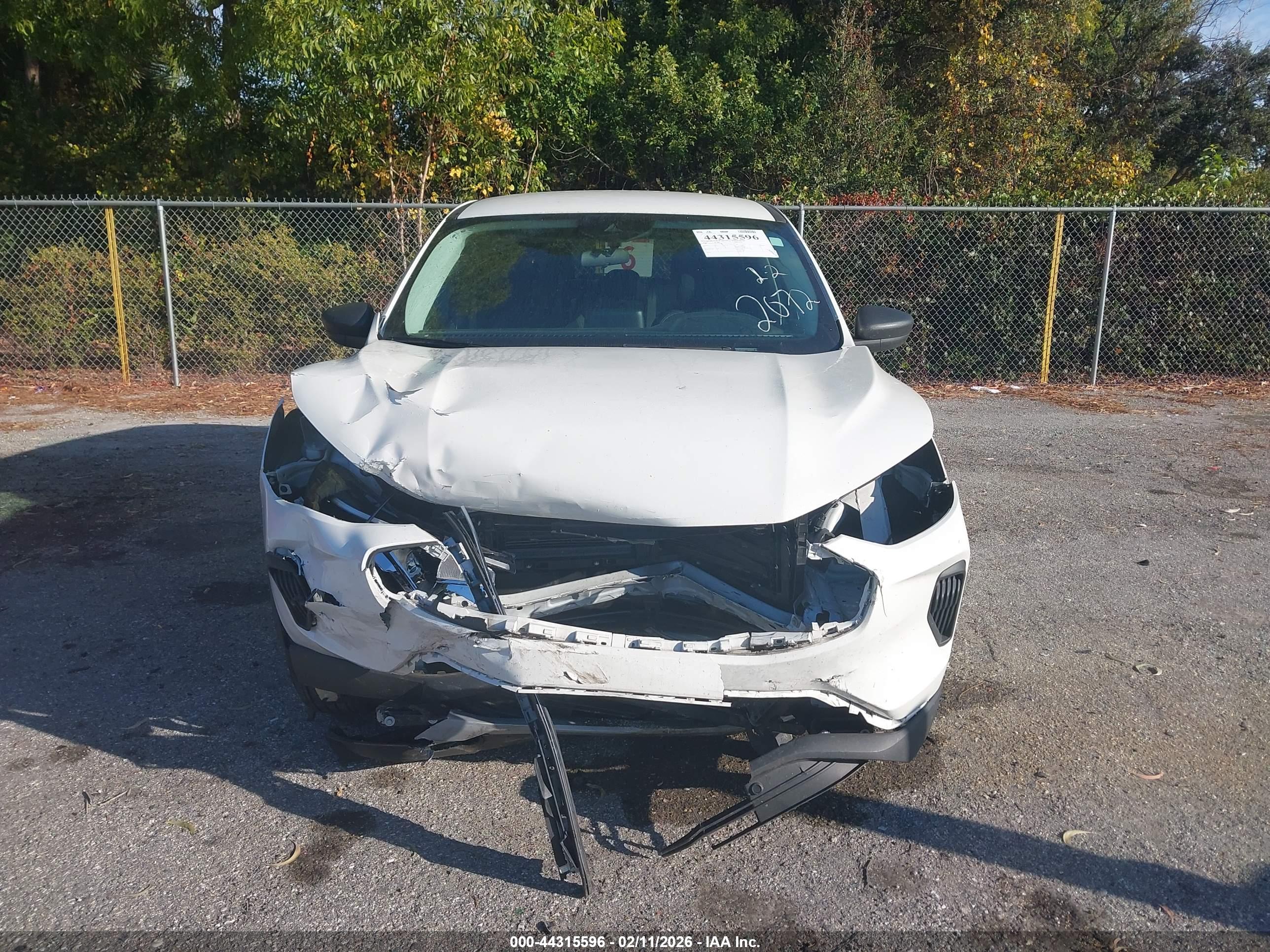 FORD ESCAPE image 6