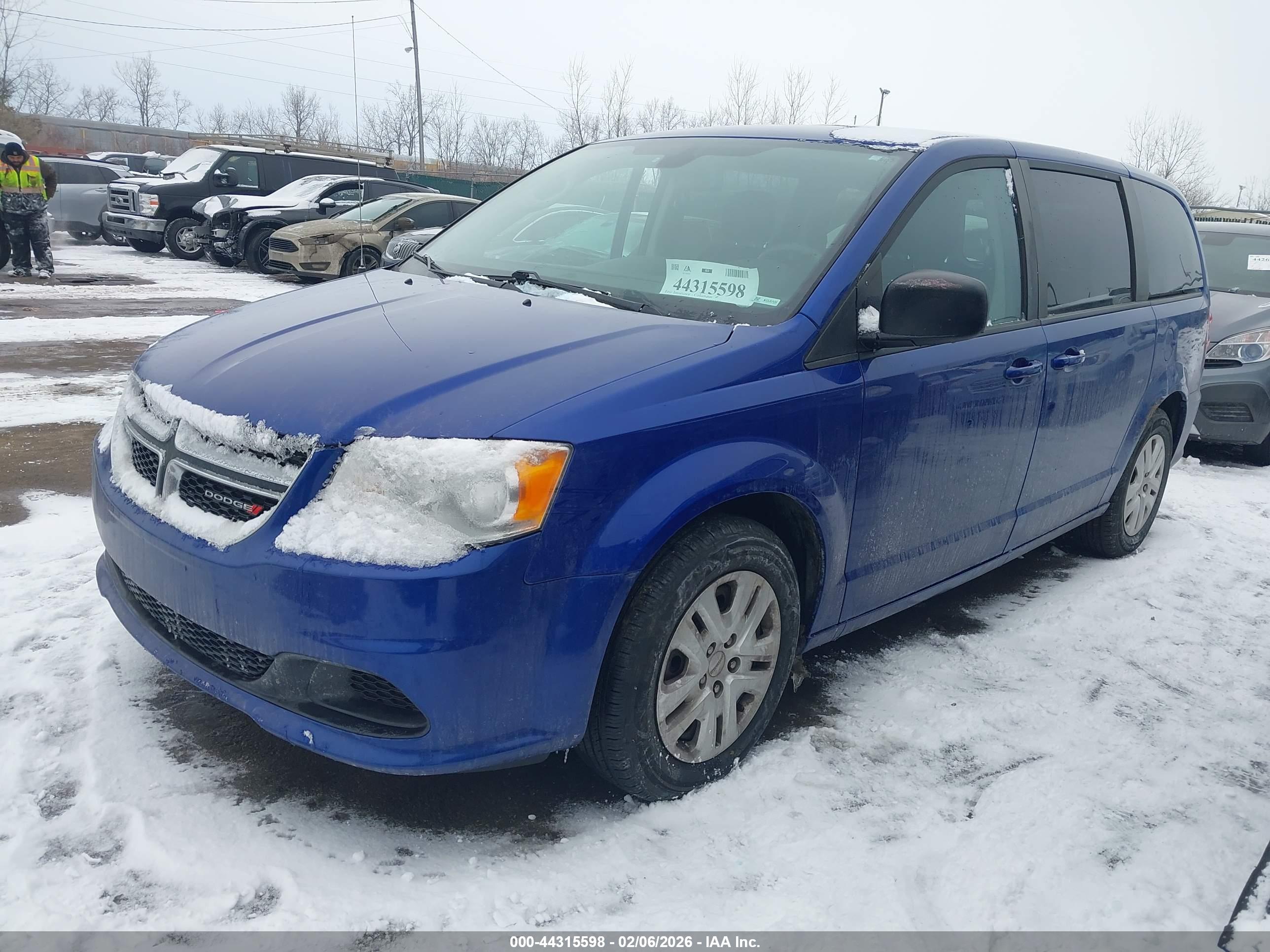DODGE GRAND image 2