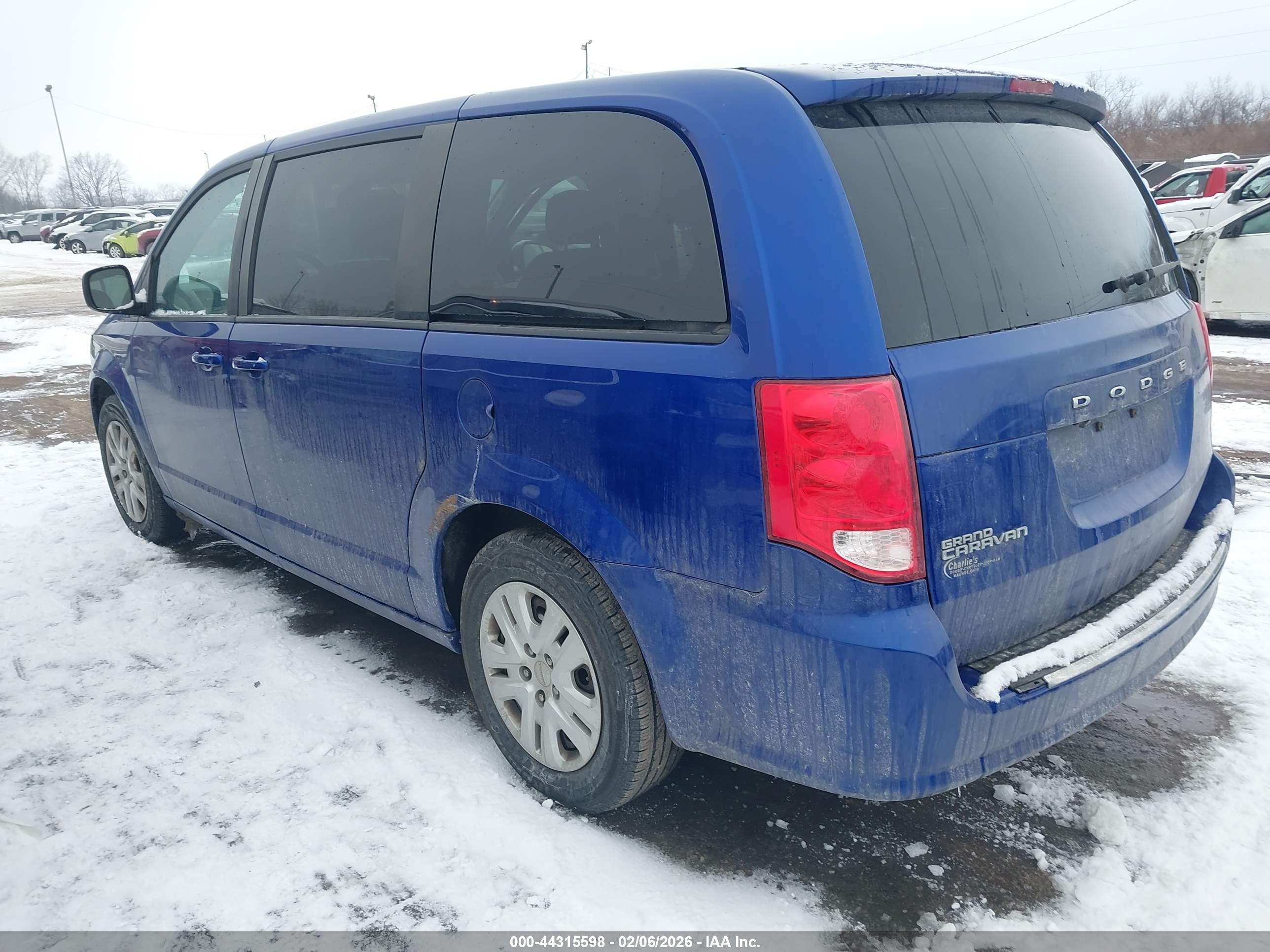 DODGE GRAND image 3