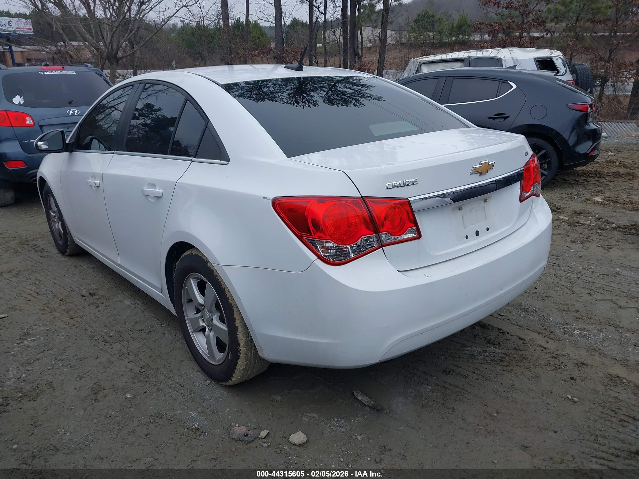 CHEVROLET CRUZE image 3