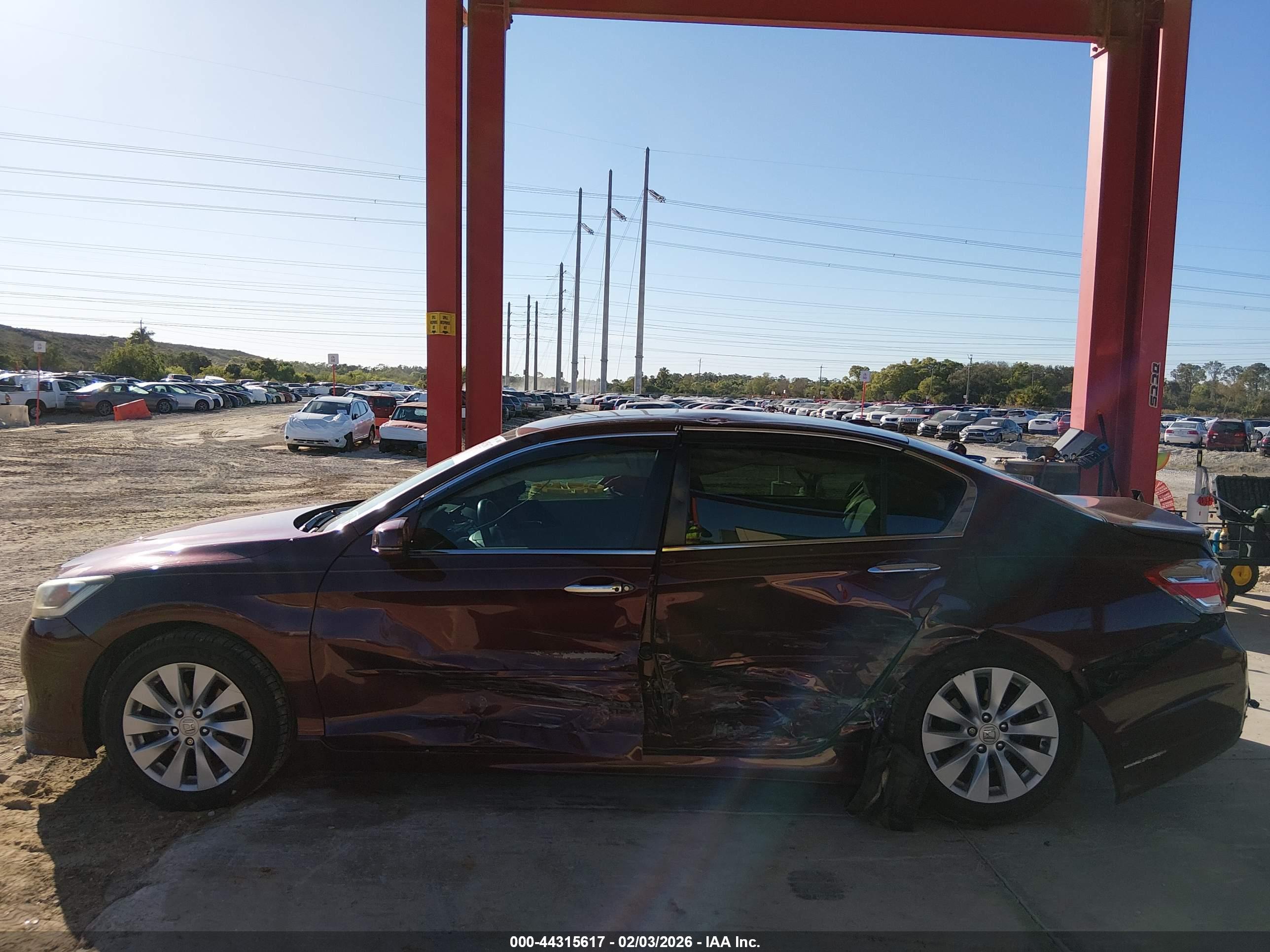 HONDA ACCORD image 6