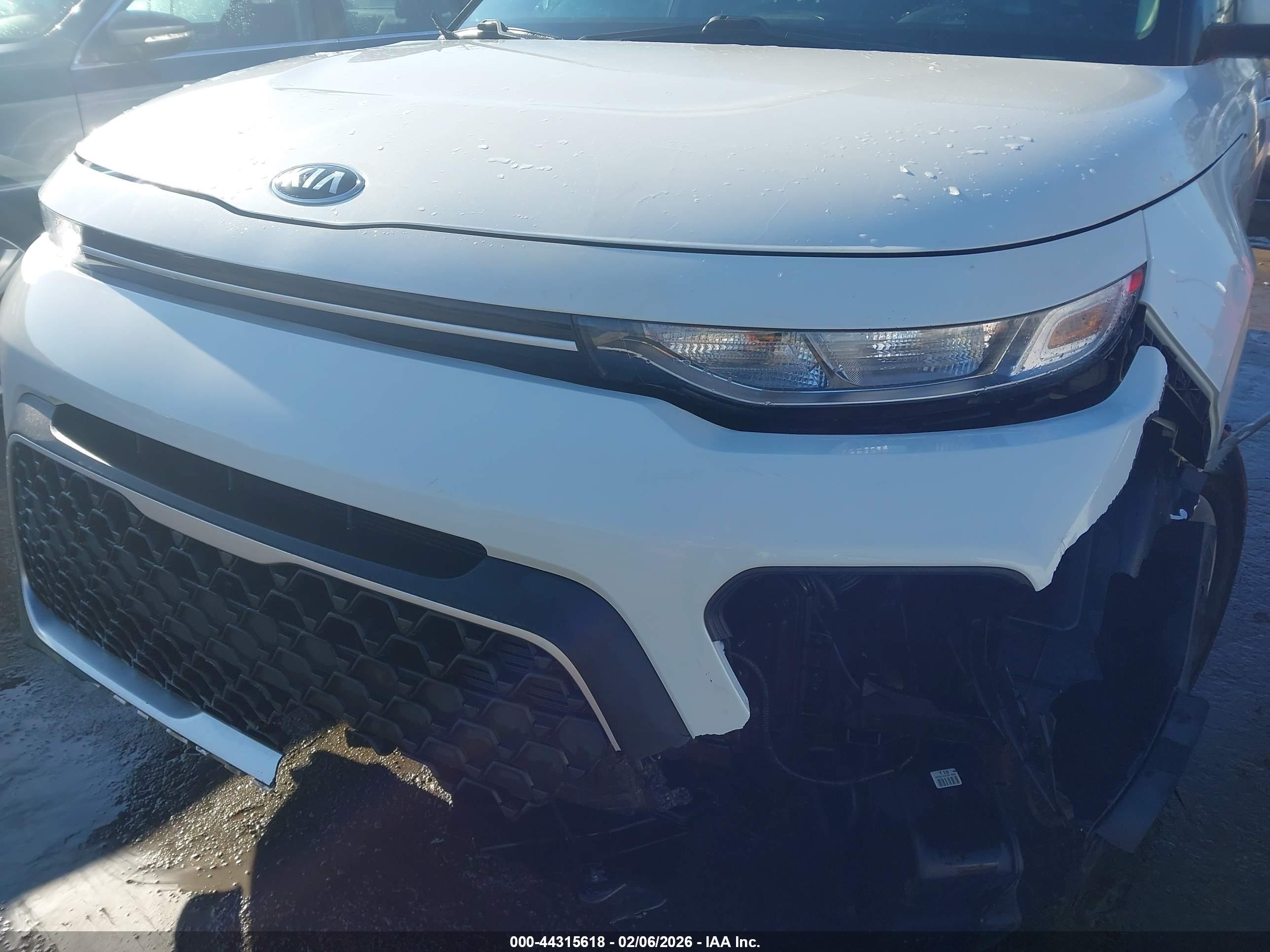 KIA SOUL image 6