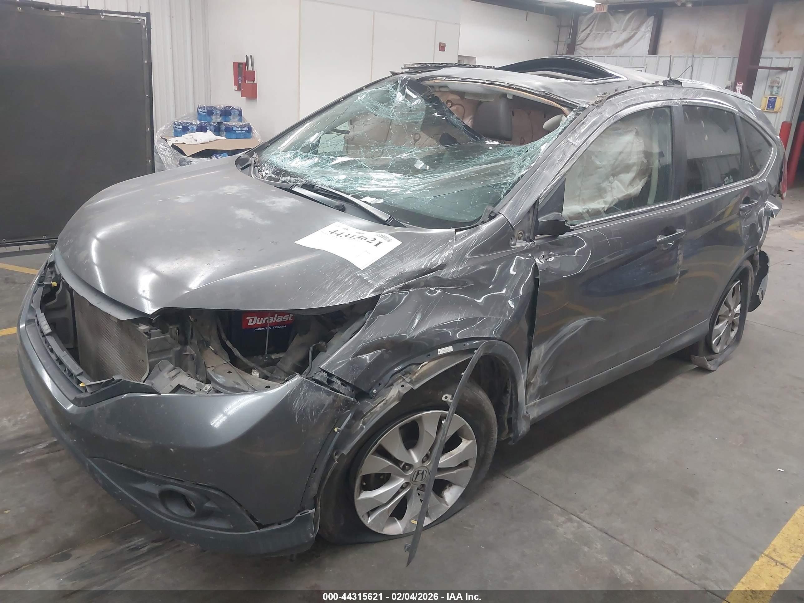 HONDA CR-V image 2