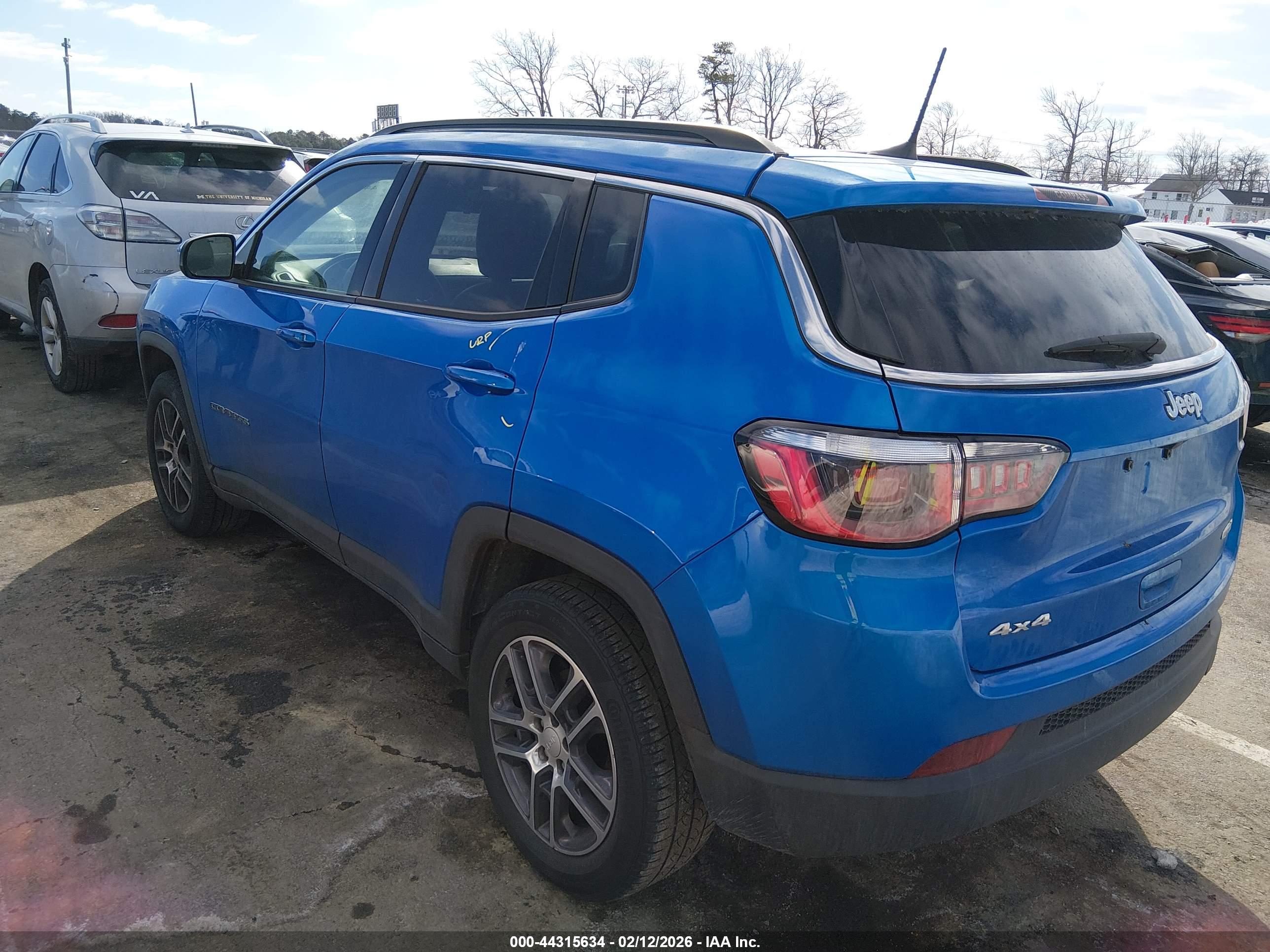 JEEP COMPASS image 3