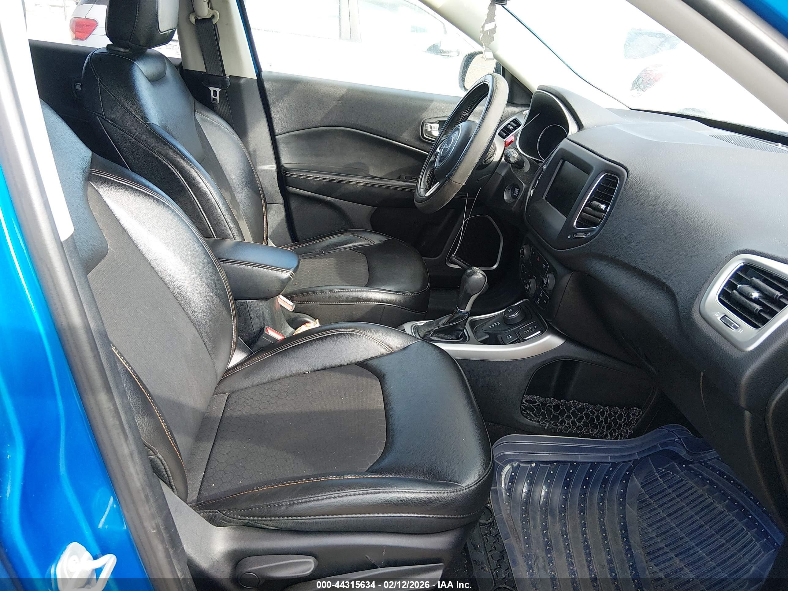 JEEP COMPASS image 5
