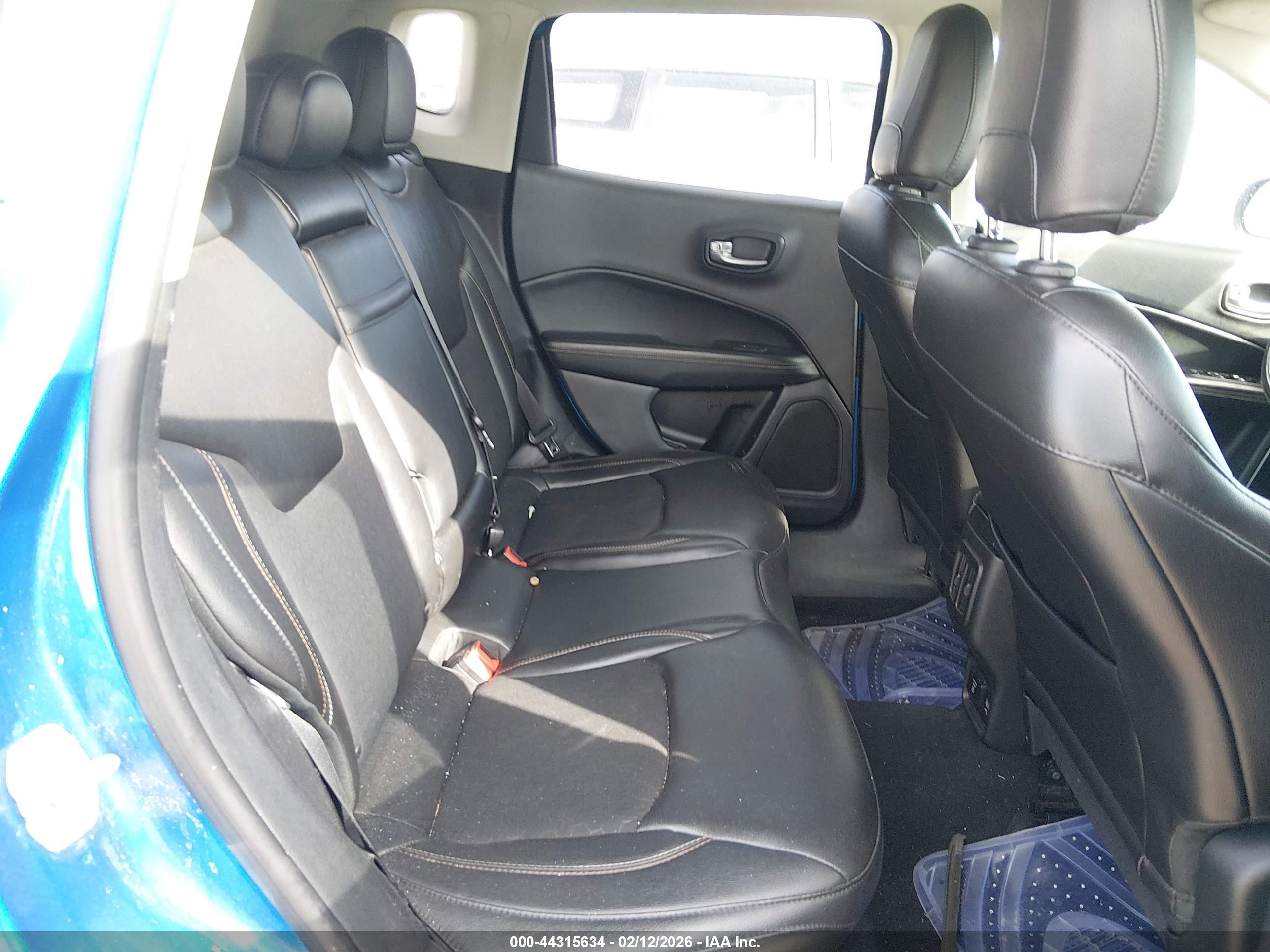 JEEP COMPASS image 8
