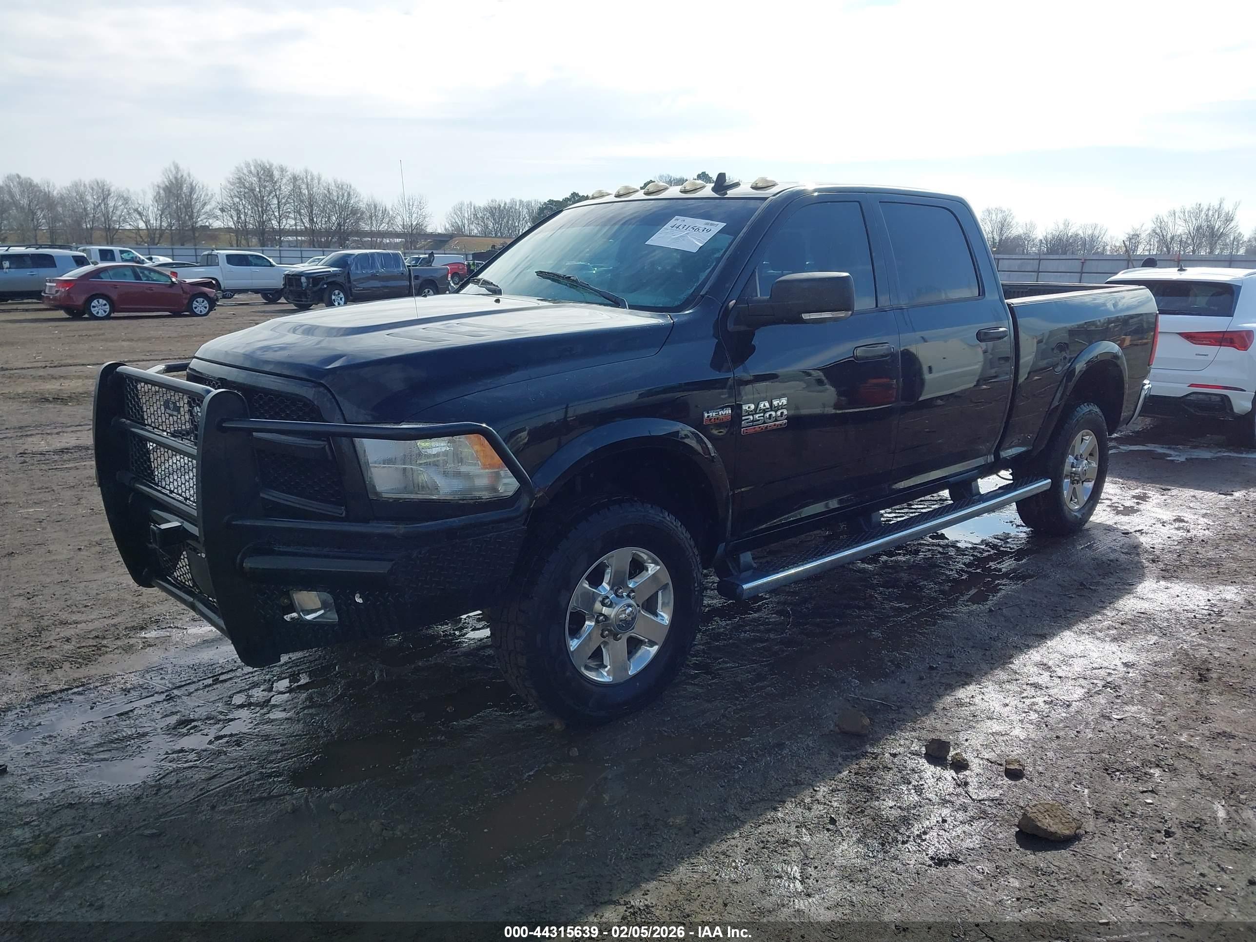 RAM 2500 image 2