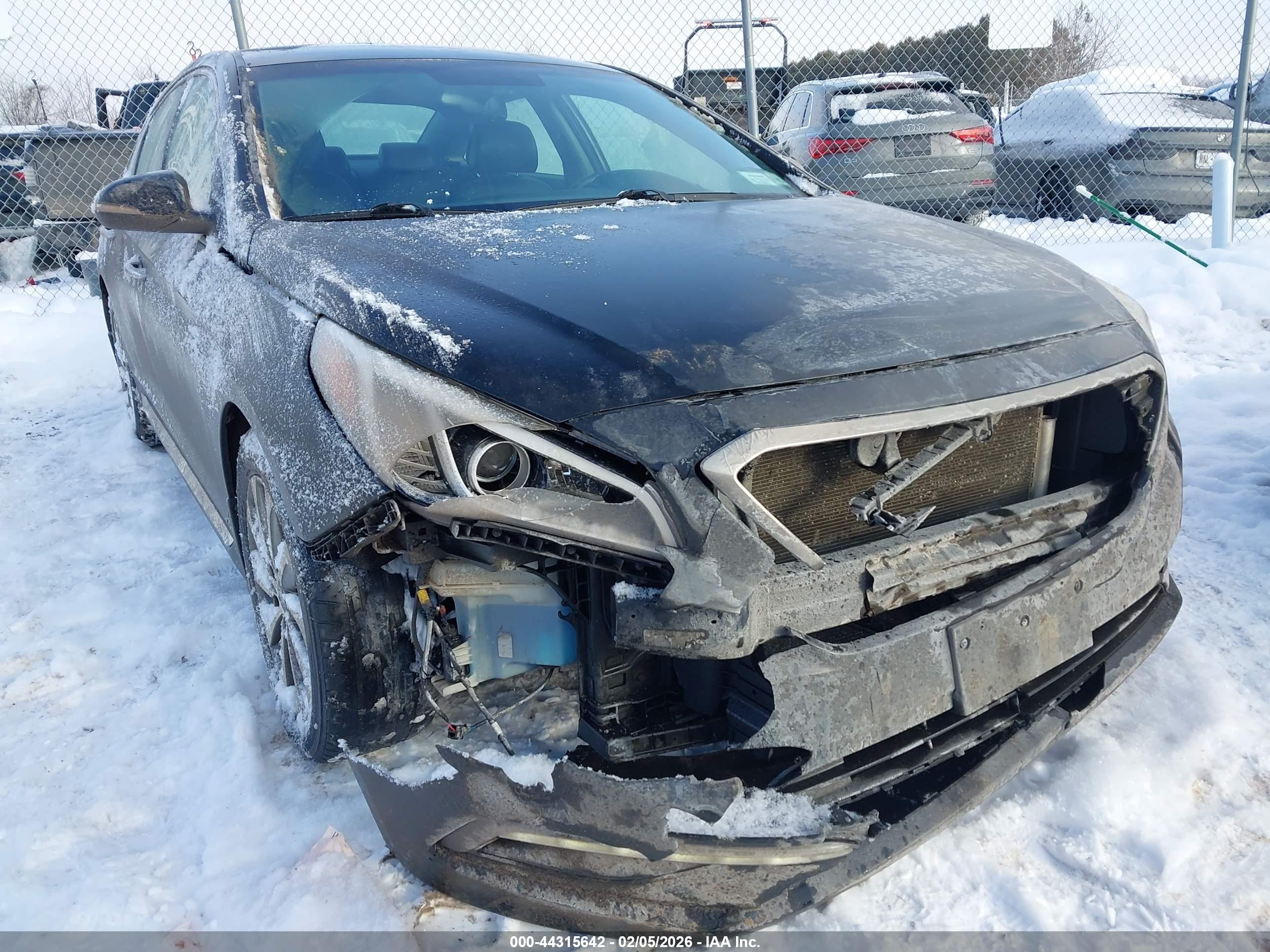 HYUNDAI SONATA image 6
