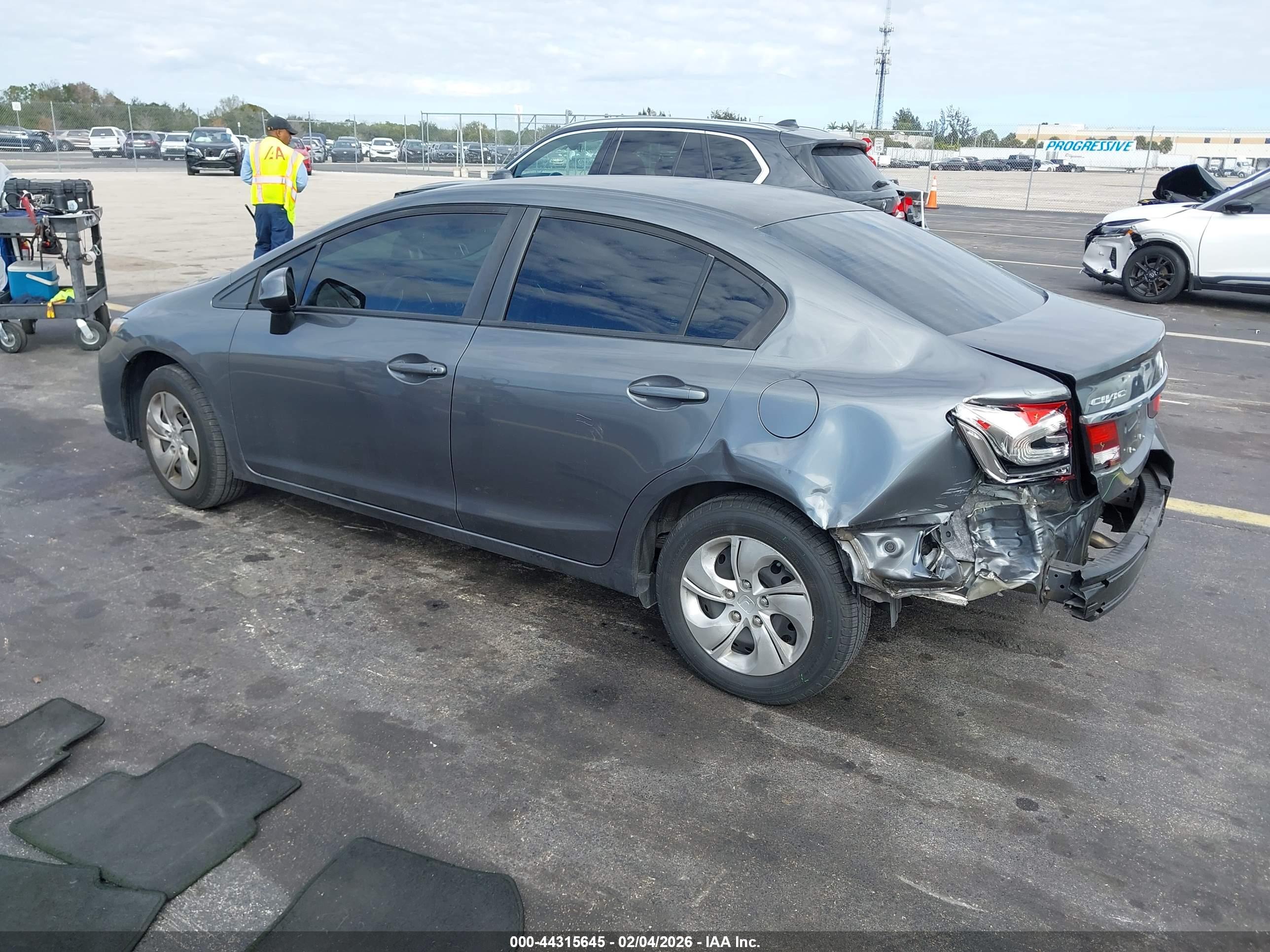HONDA CIVIC image 3
