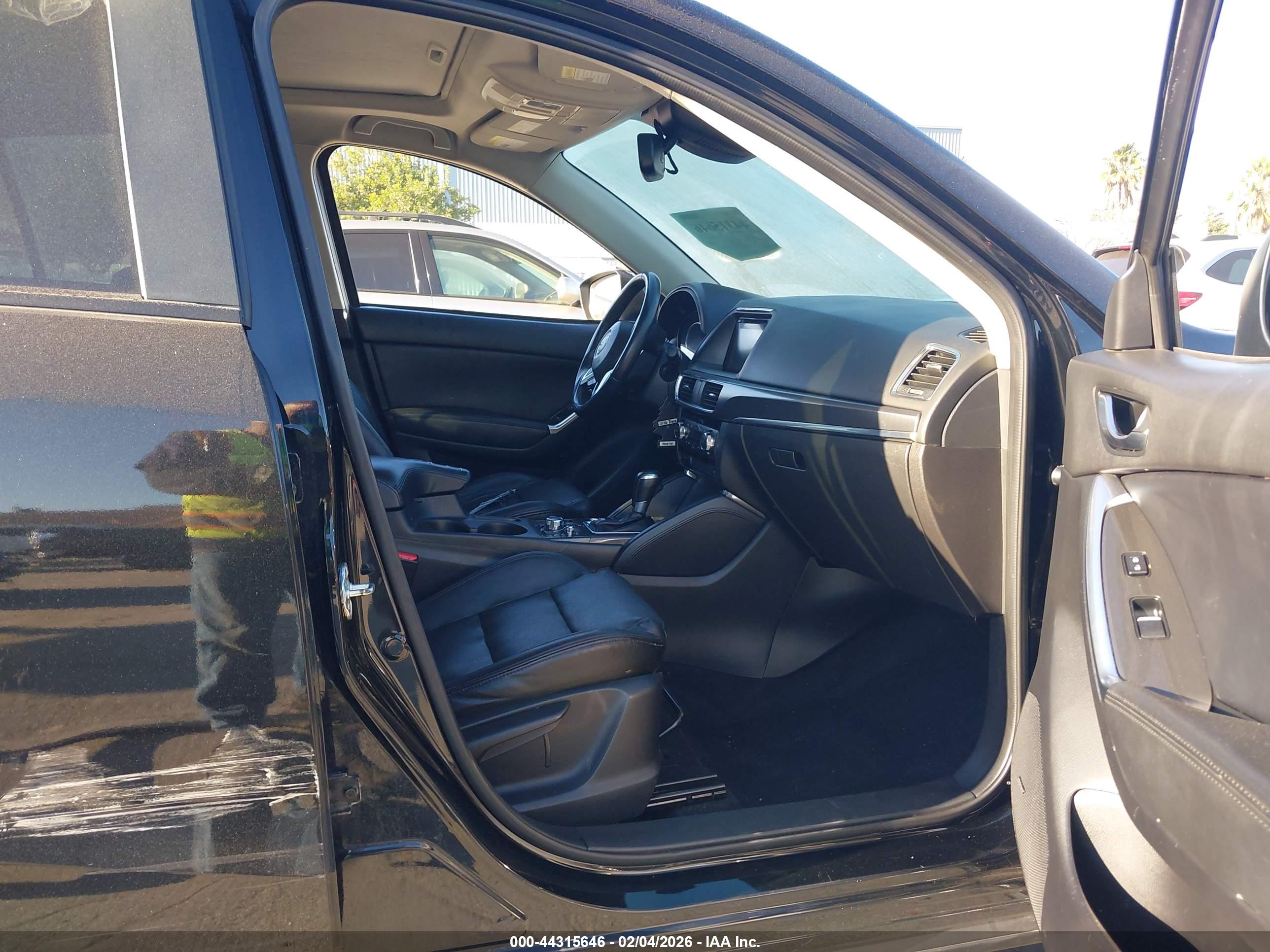MAZDA CX-5 image 5