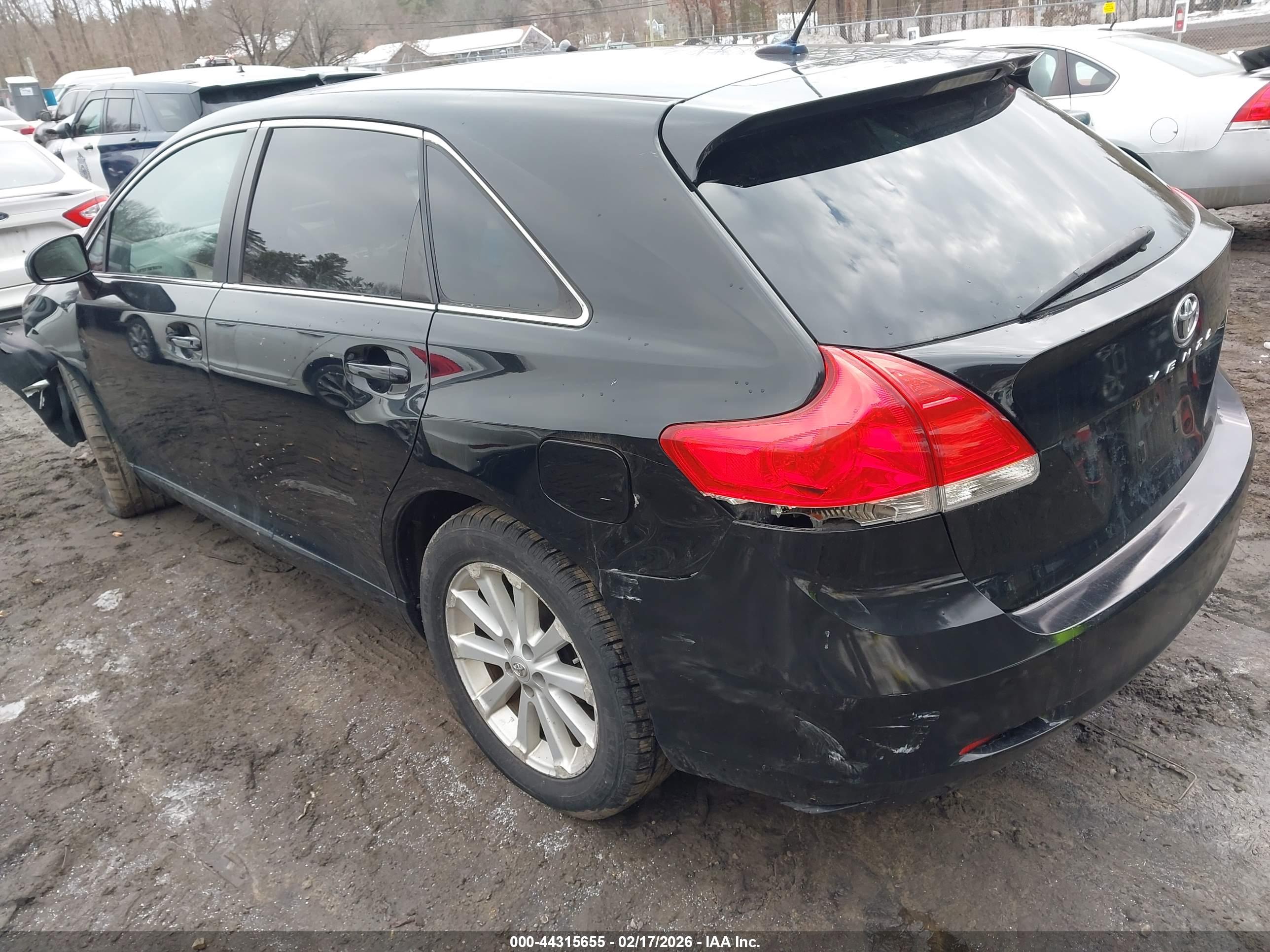 TOYOTA VENZA image 3