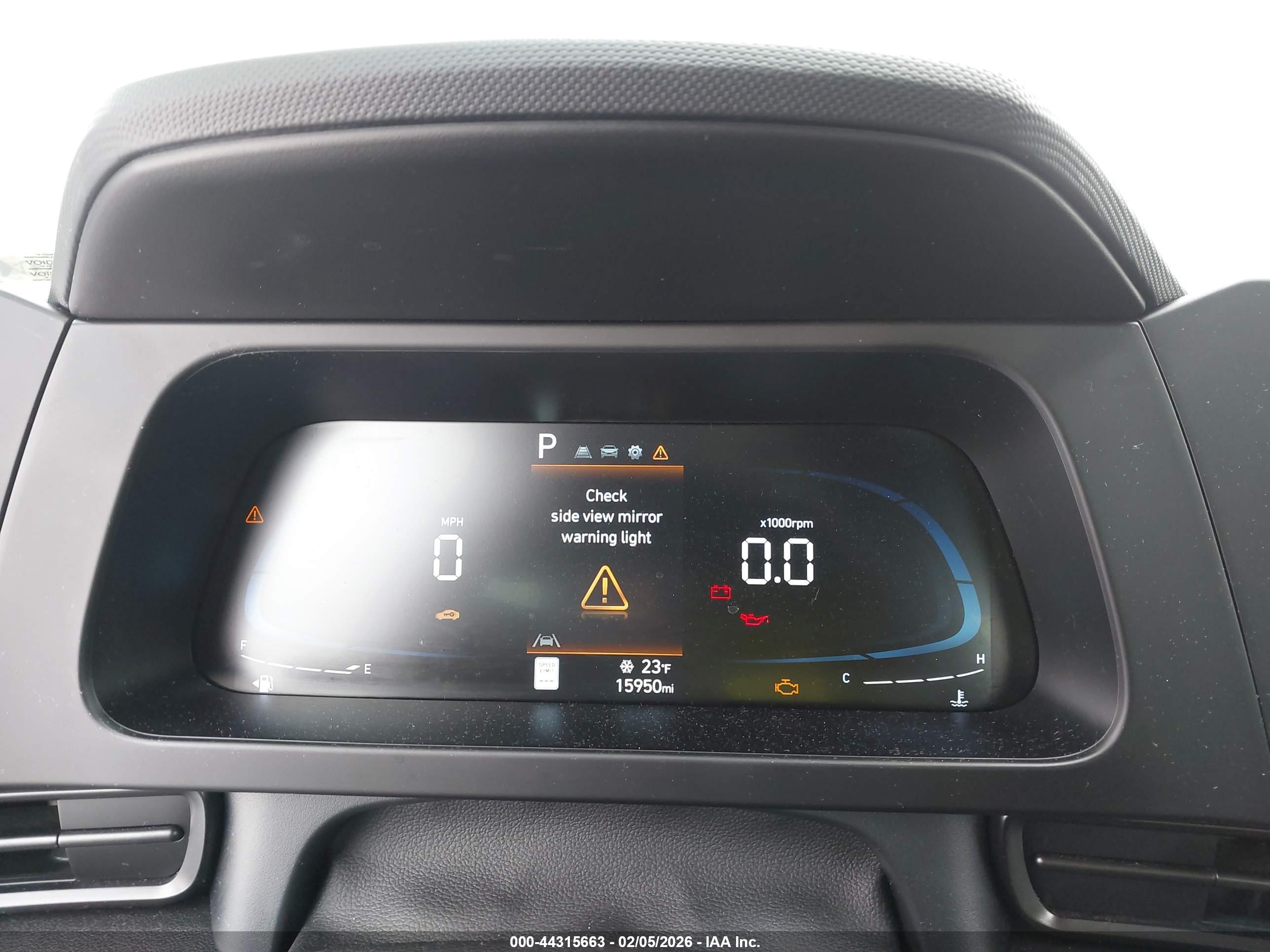 HYUNDAI ELANTRA image 7