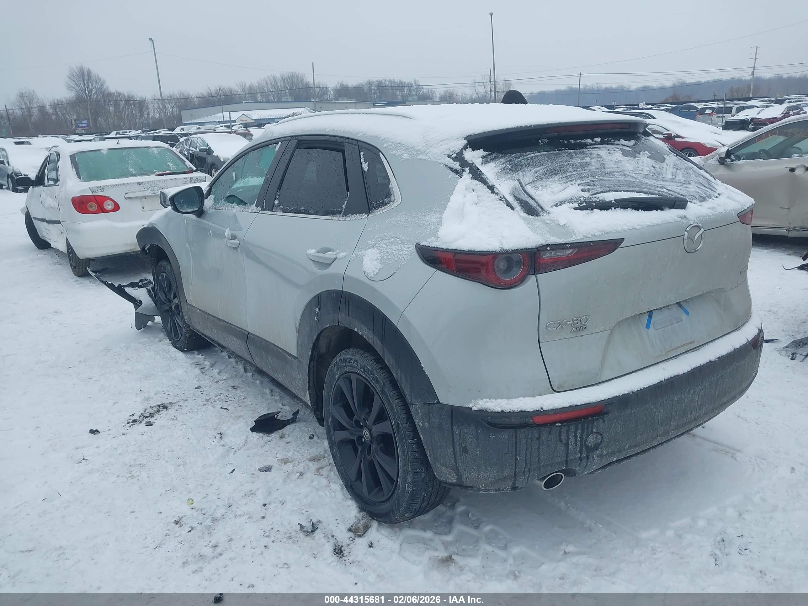 MAZDA CX-30 image 3
