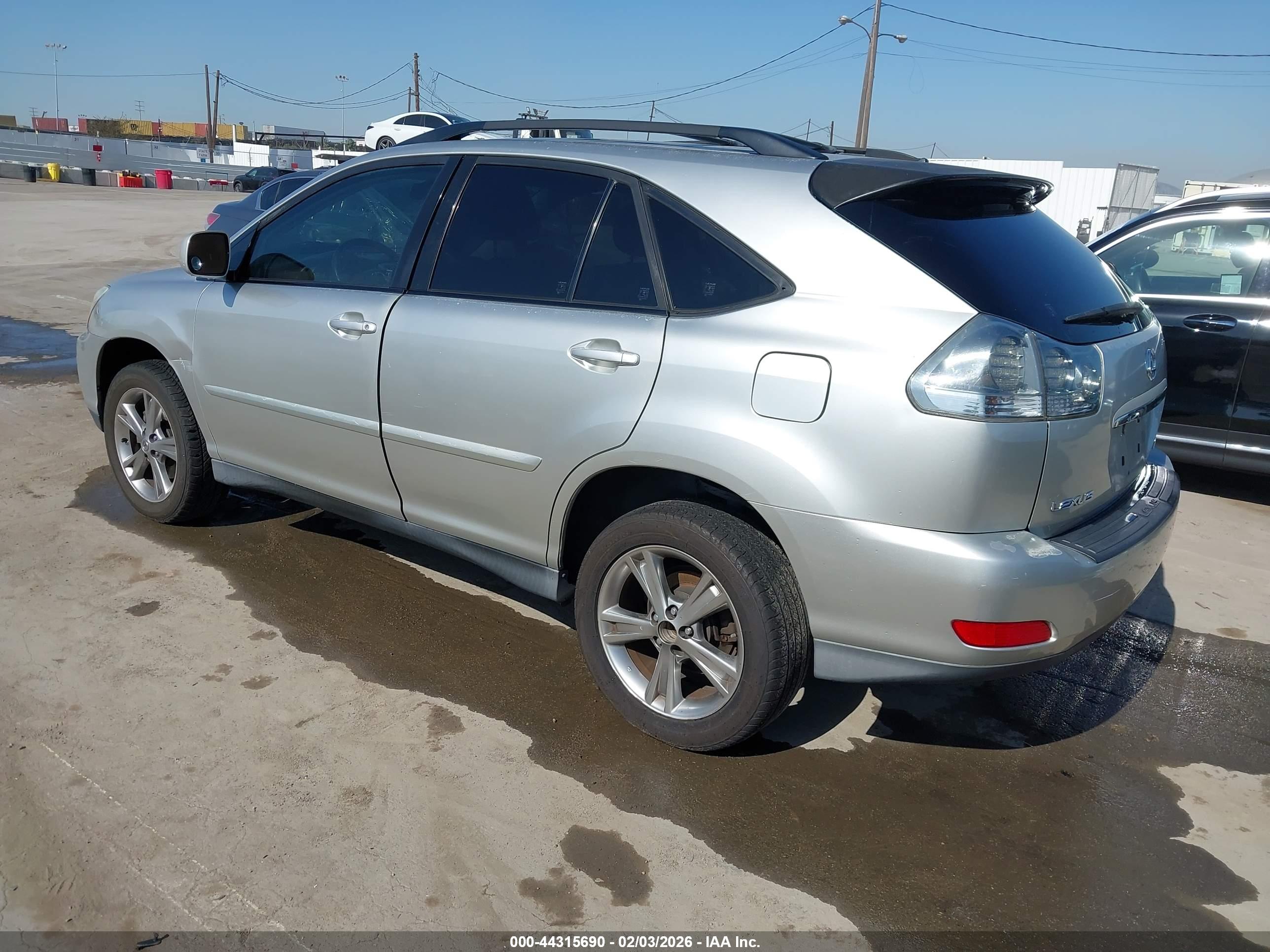 LEXUS RX image 3