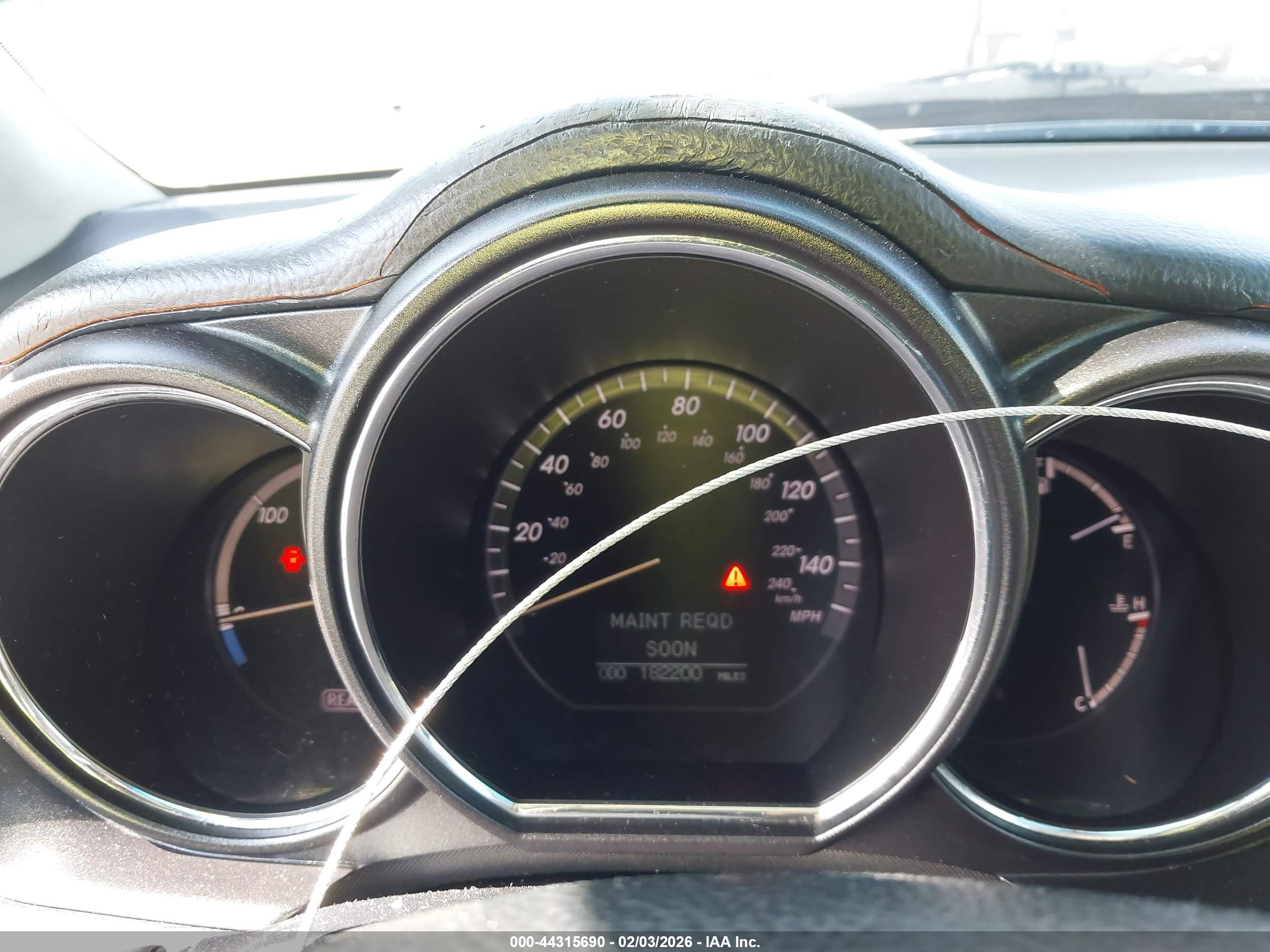 LEXUS RX image 7