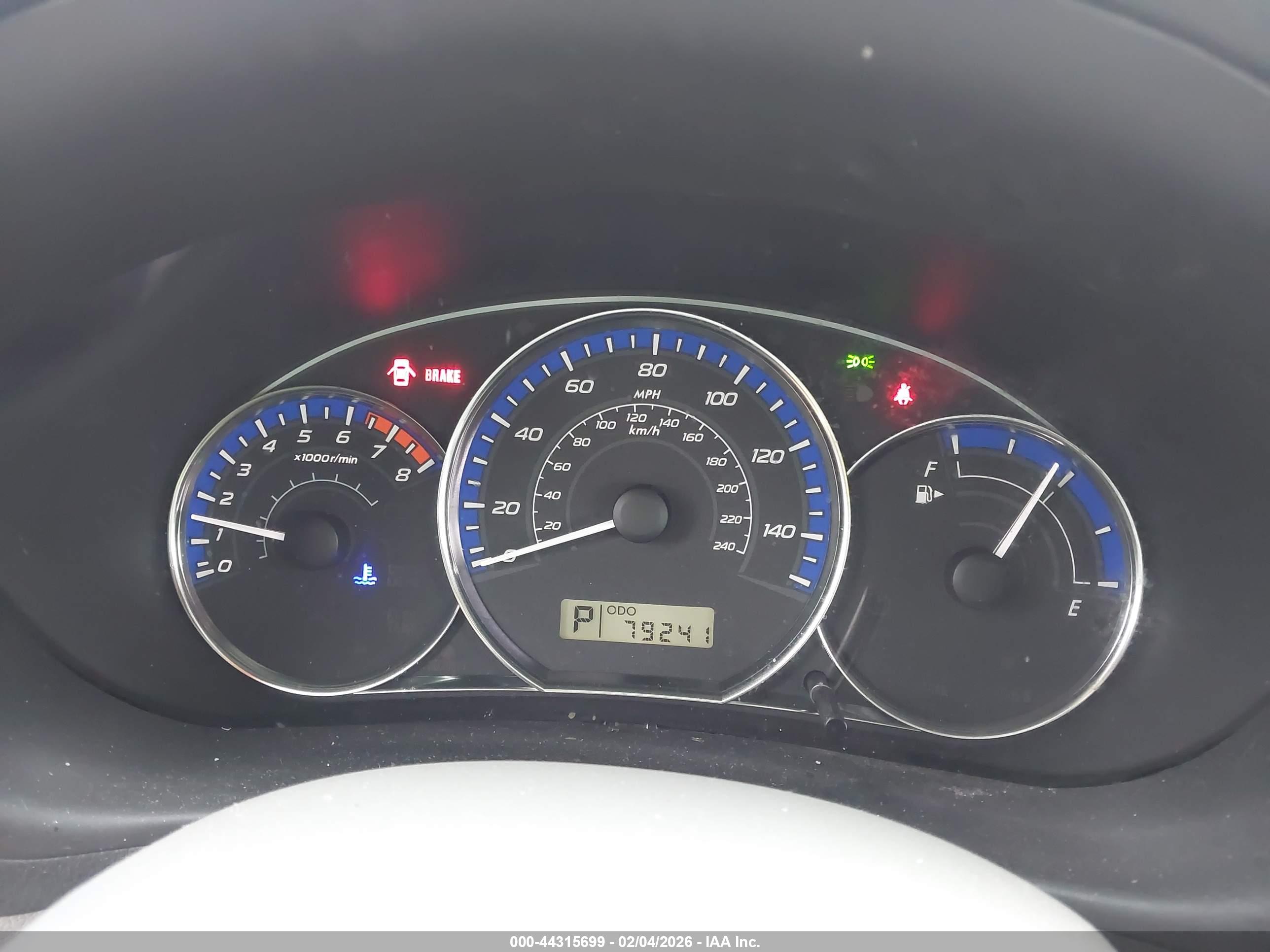 SUBARU FORESTER image 7
