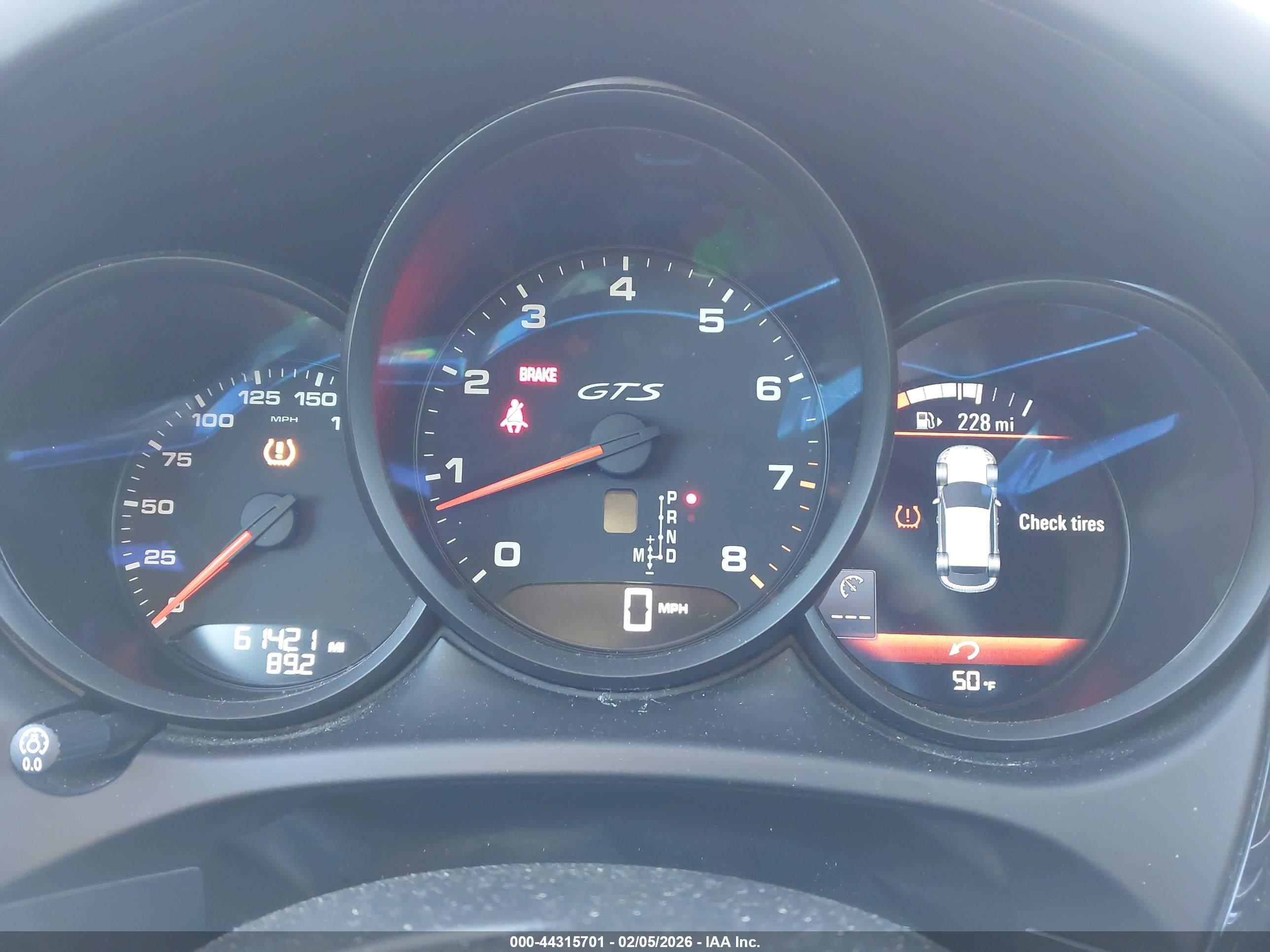 PORSCHE MACAN image 7