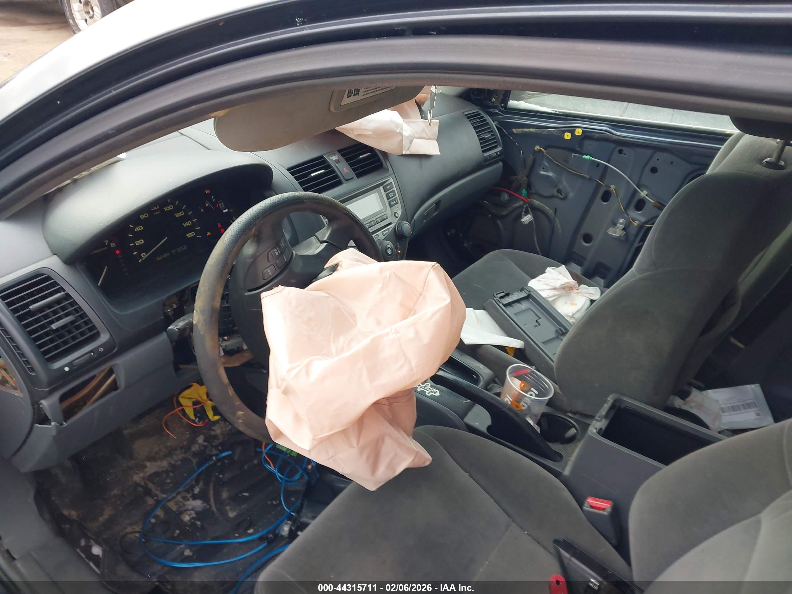 HONDA ACCORD image 5