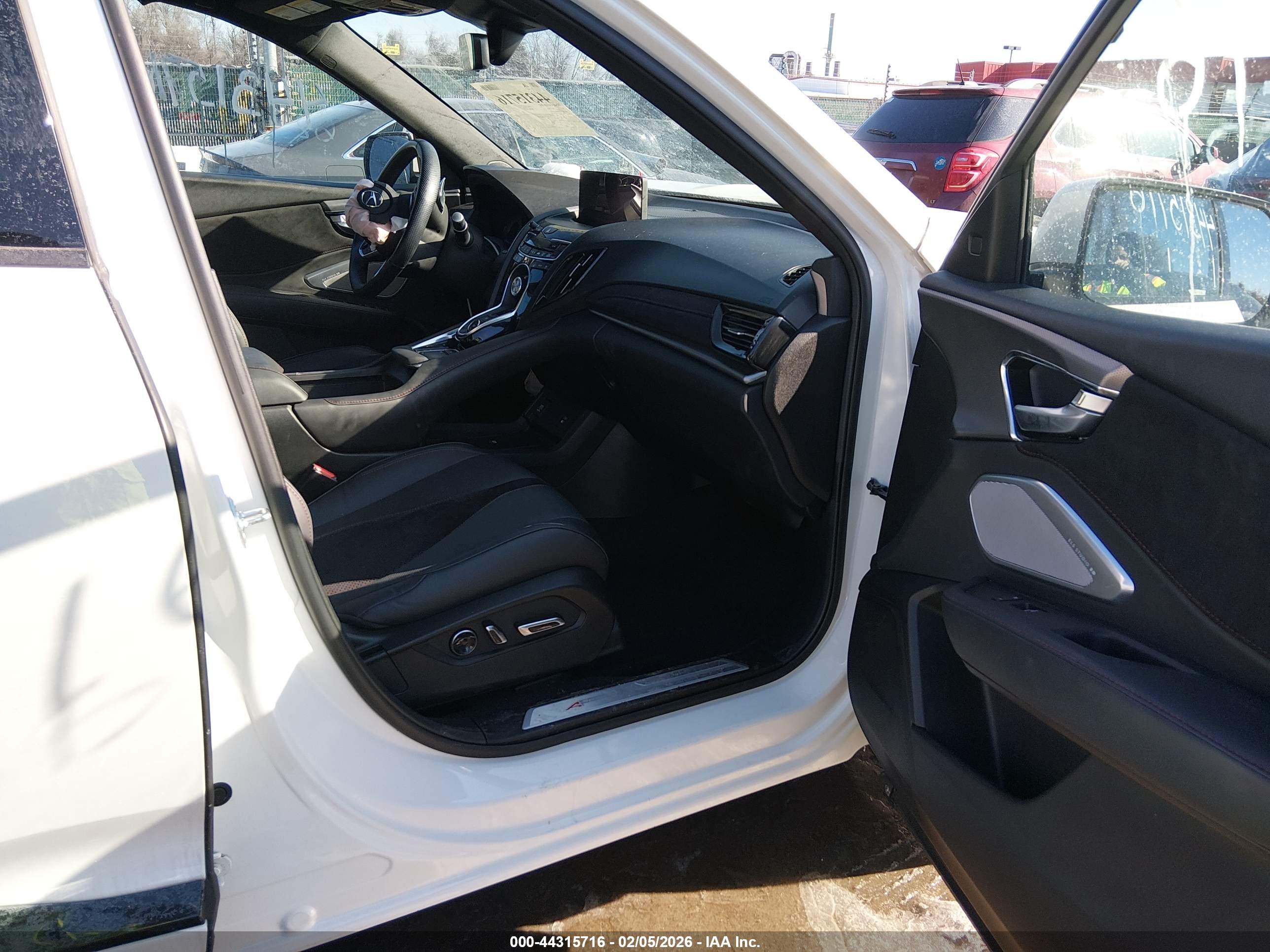 ACURA RDX image 5