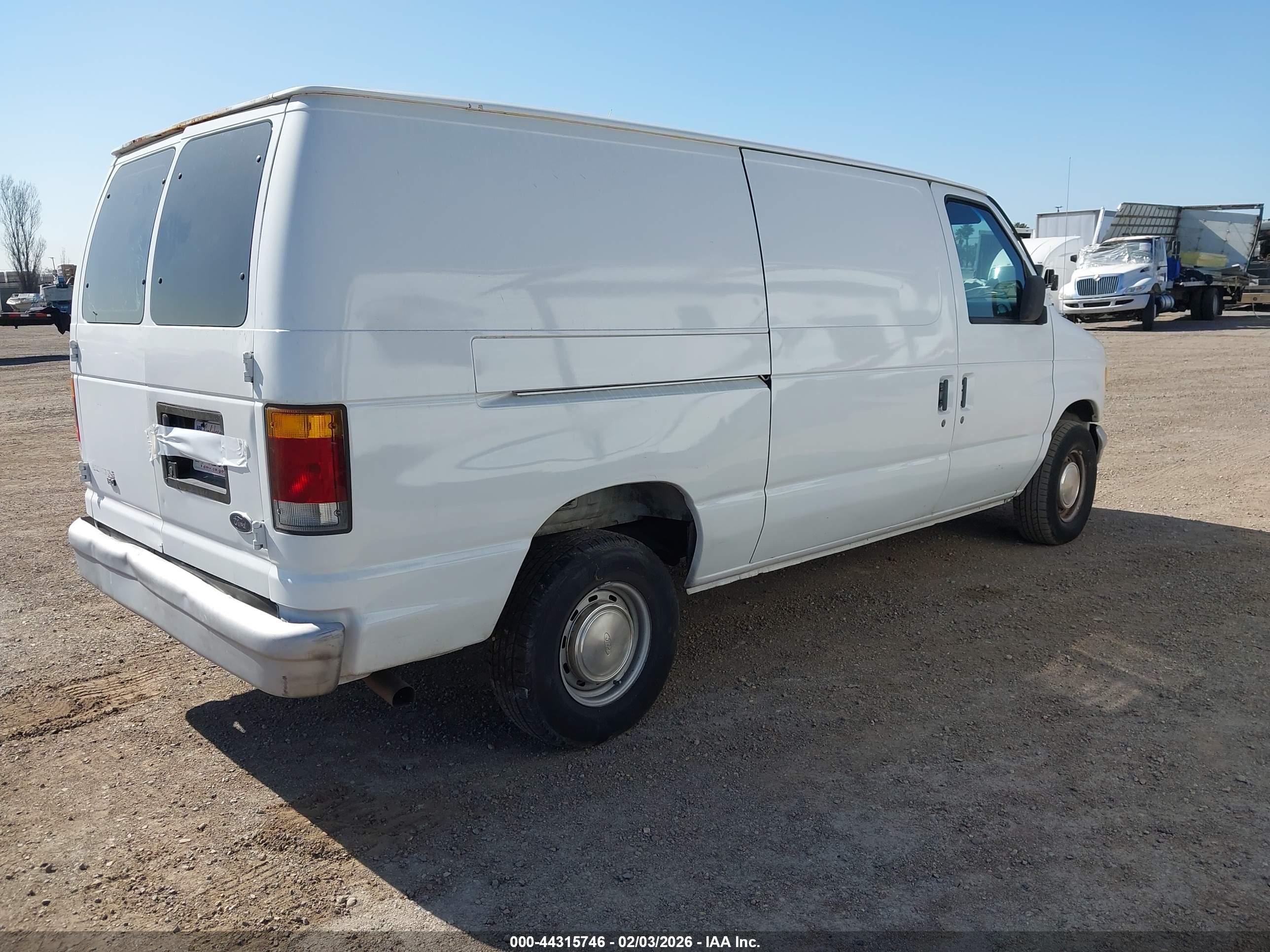 FORD ECONOLINE image 4