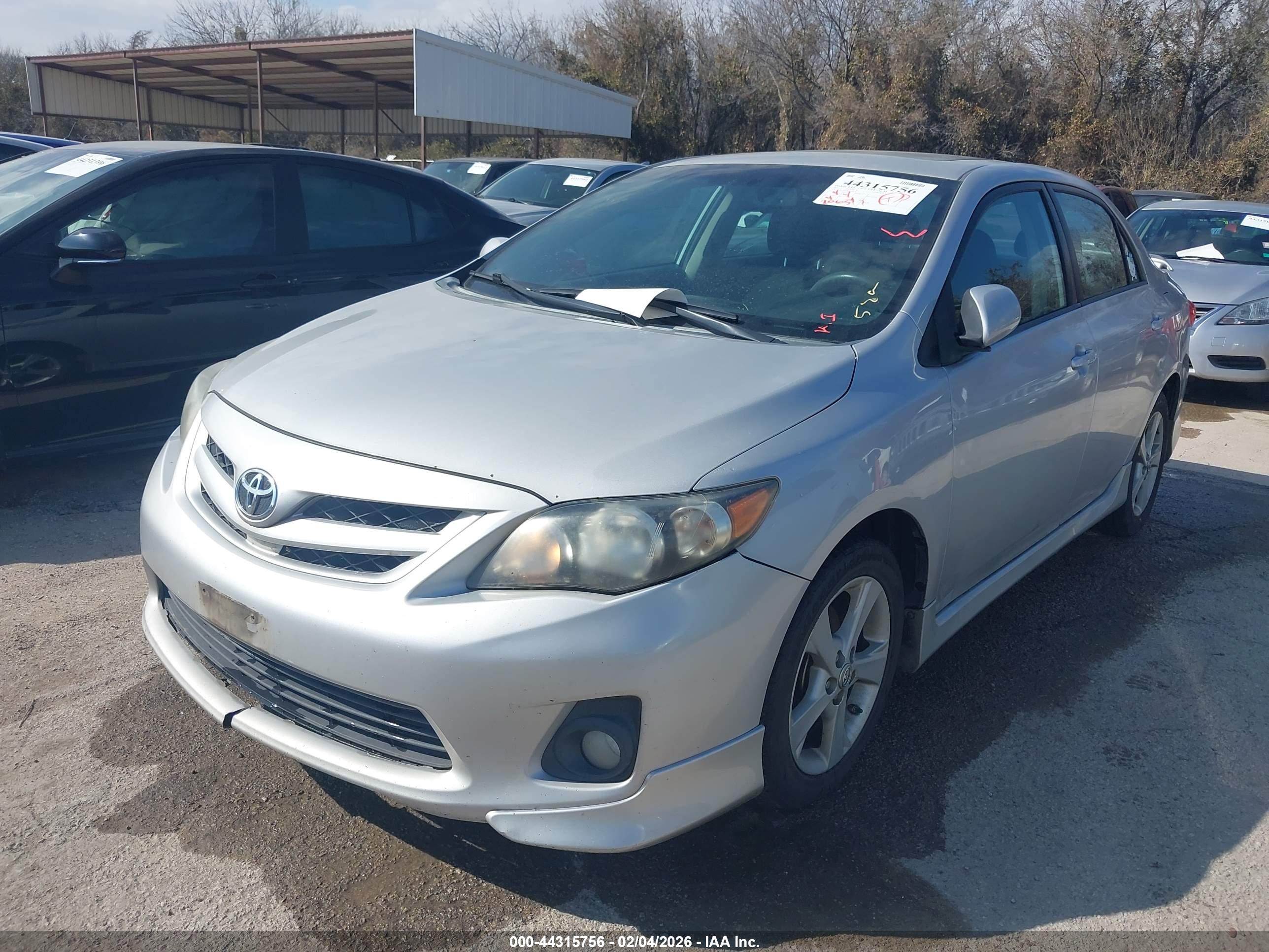 TOYOTA COROLLA image 2