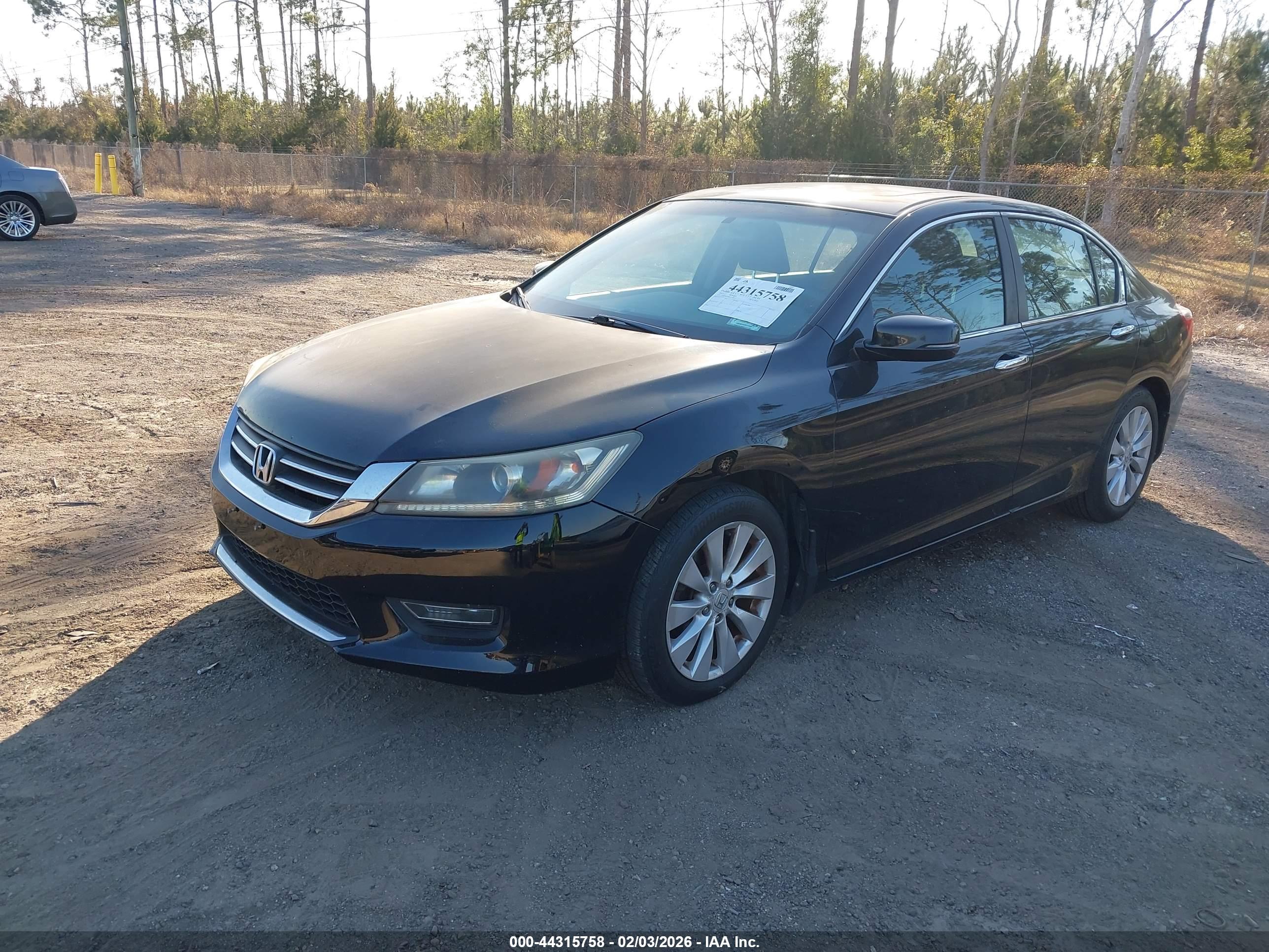 HONDA ACCORD image 2