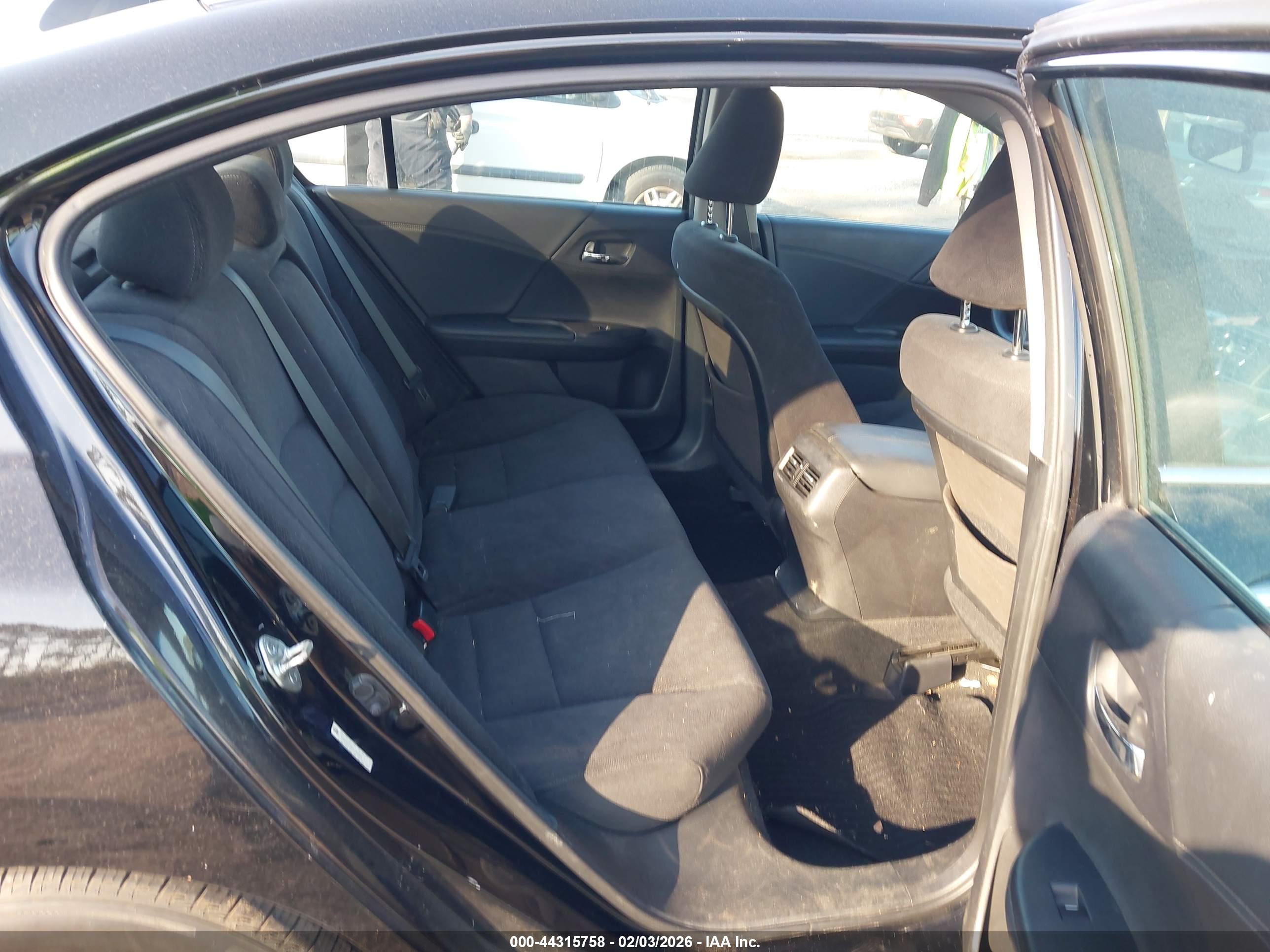 HONDA ACCORD image 8