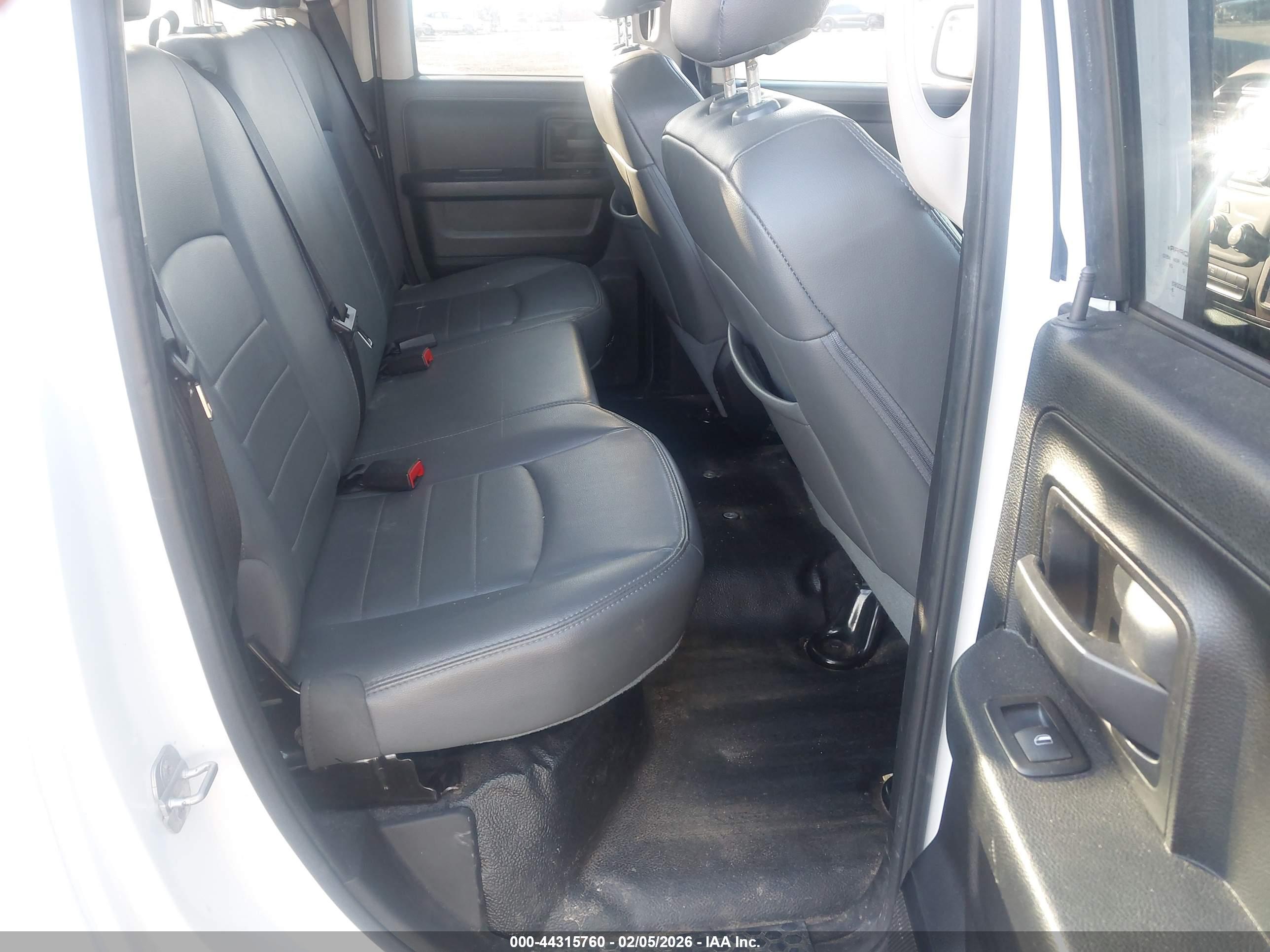 RAM 1500 image 8