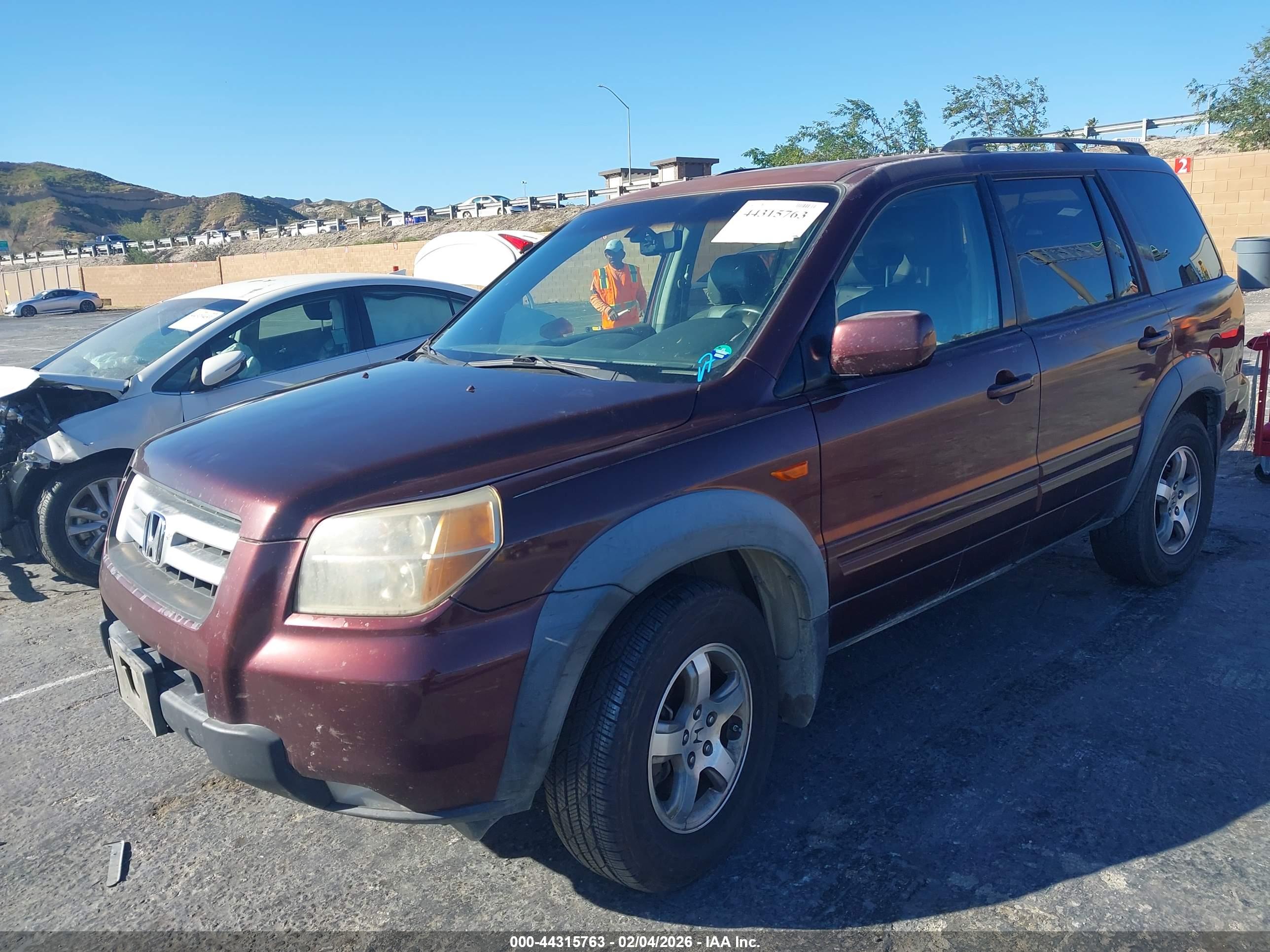 HONDA PILOT image 2
