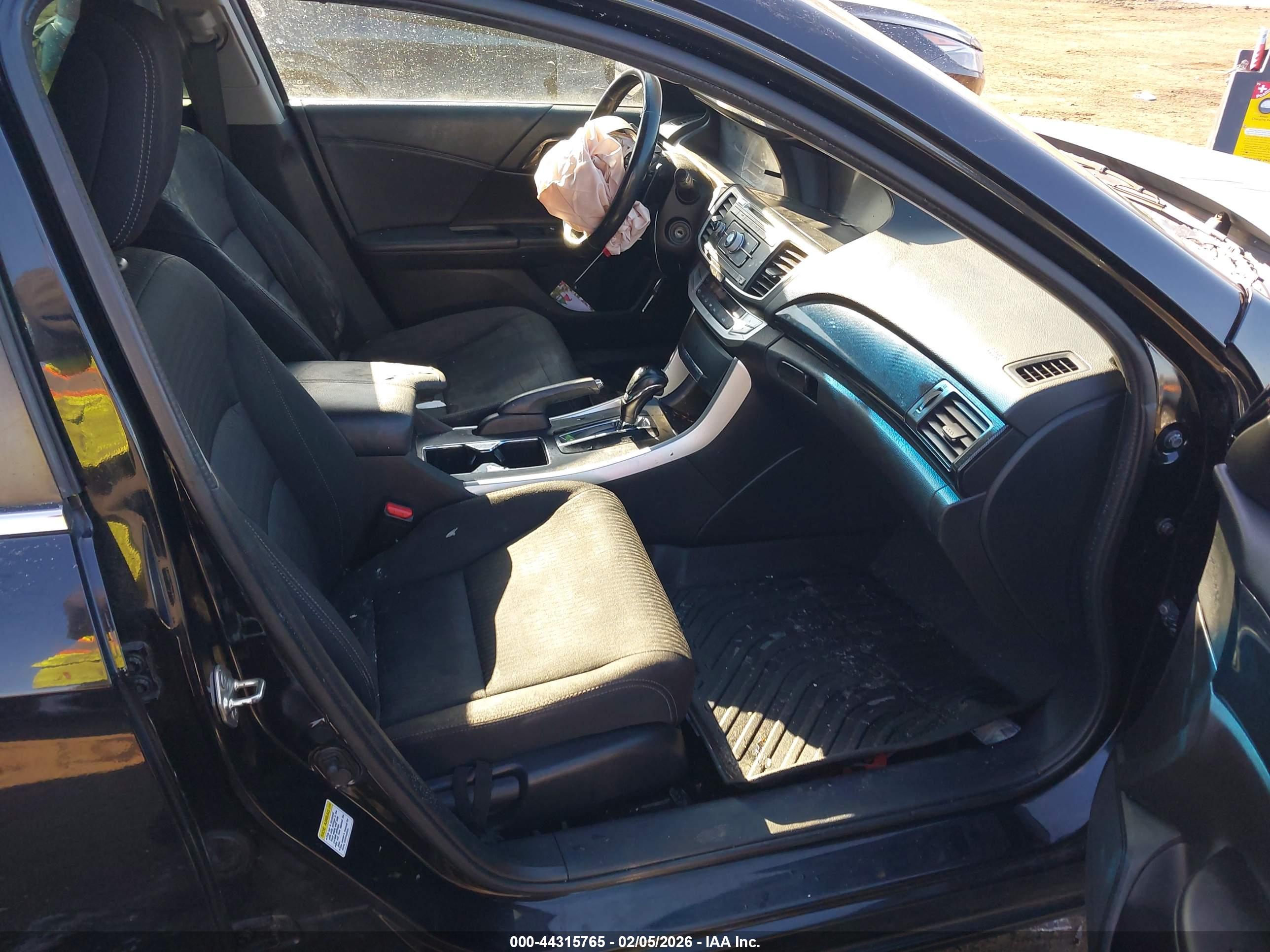HONDA ACCORD image 5