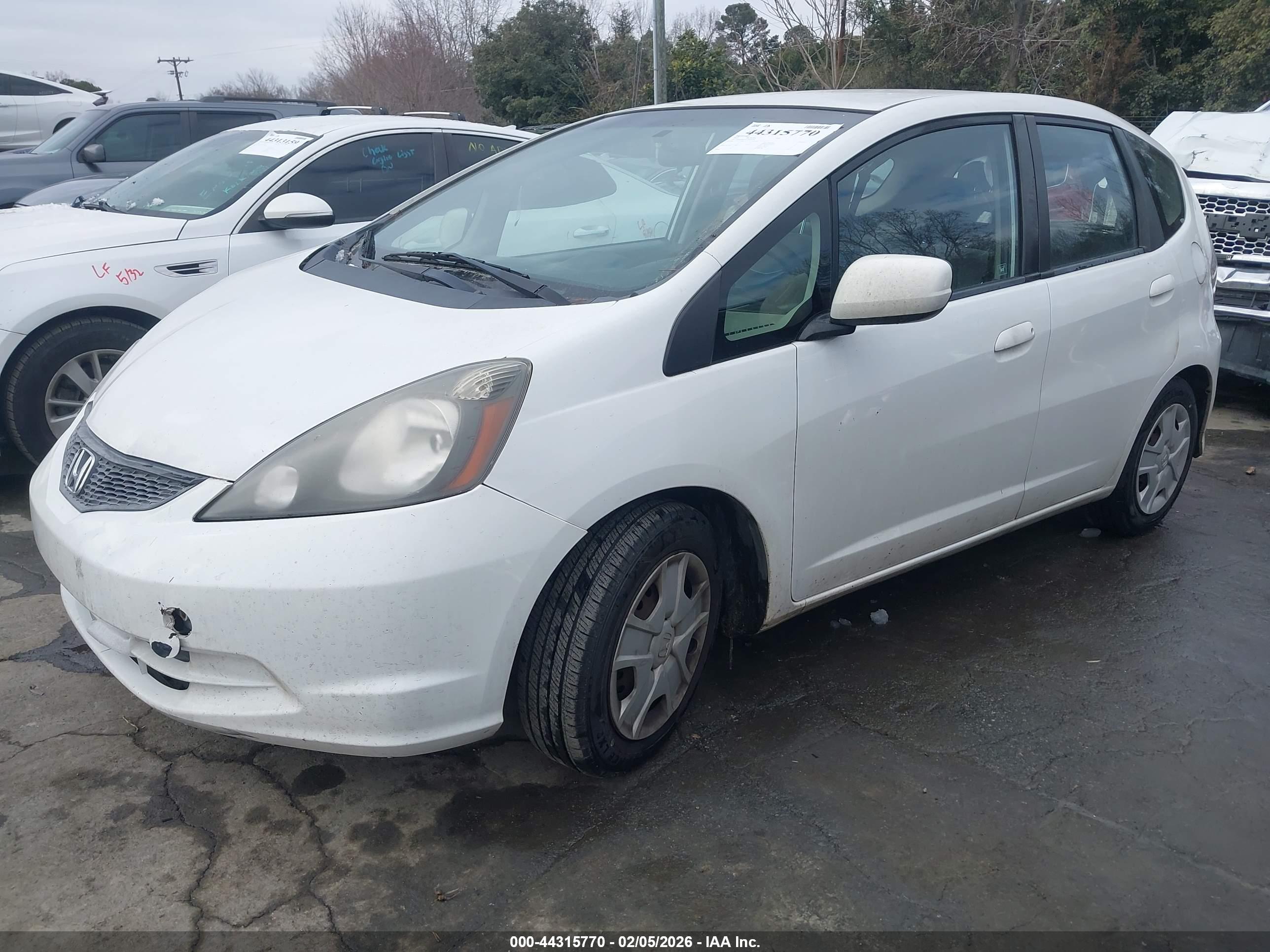 HONDA FIT image 2
