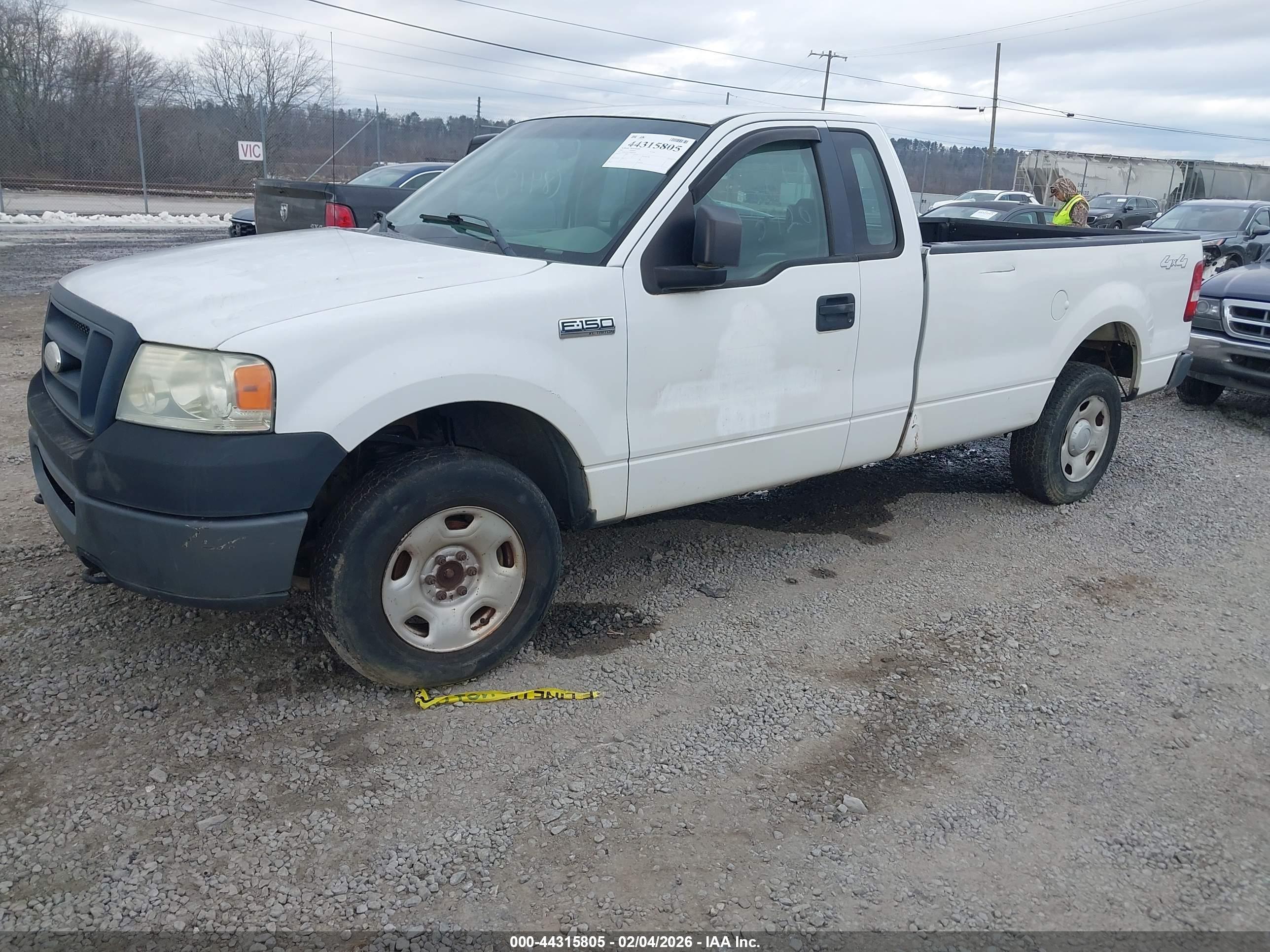 FORD F-150 image 2