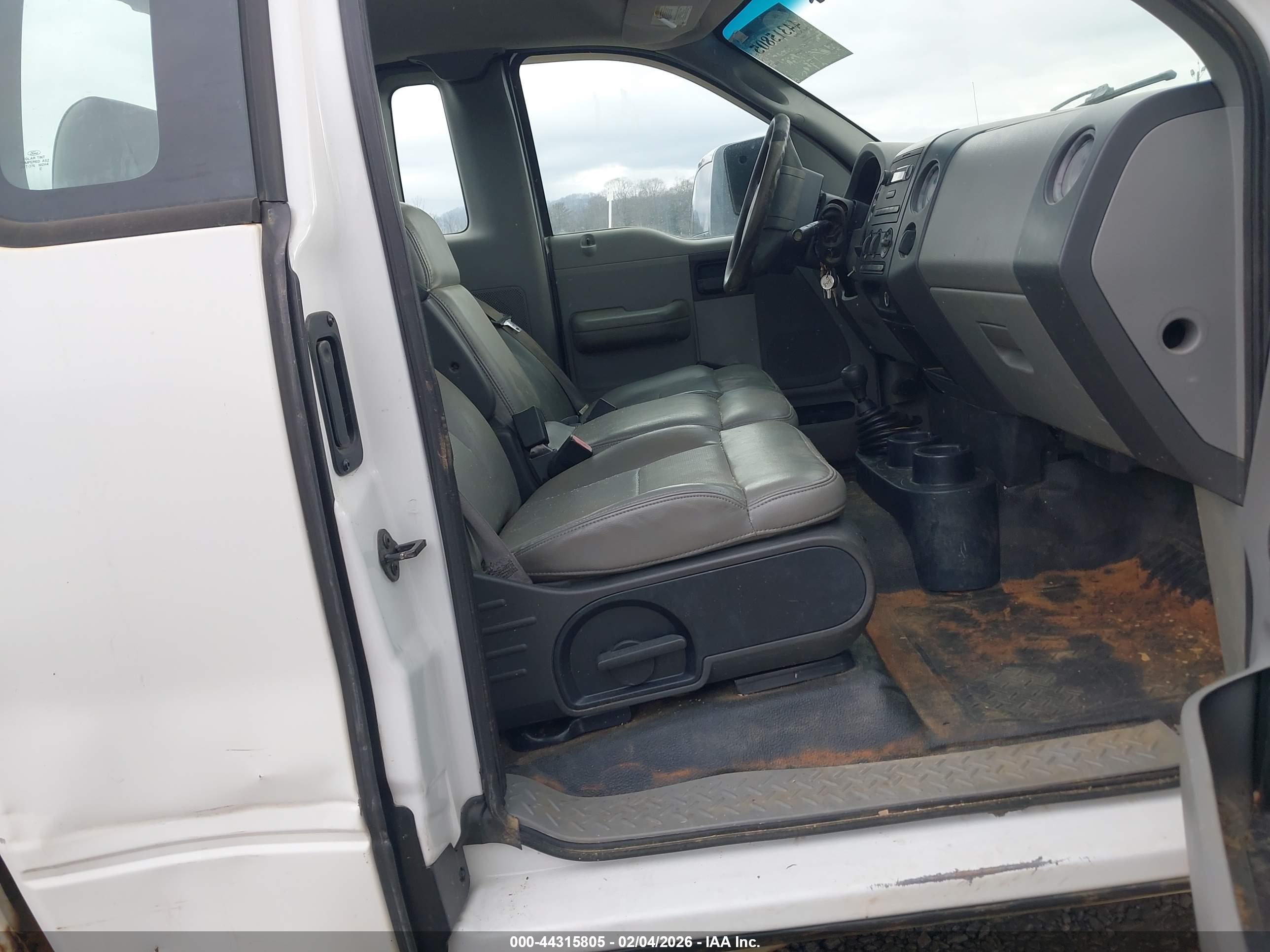 FORD F-150 image 5
