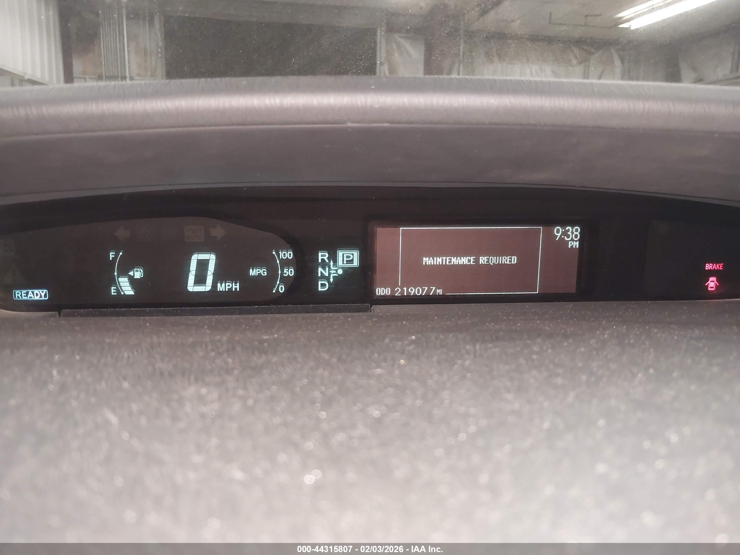 TOYOTA PRIUS image 7