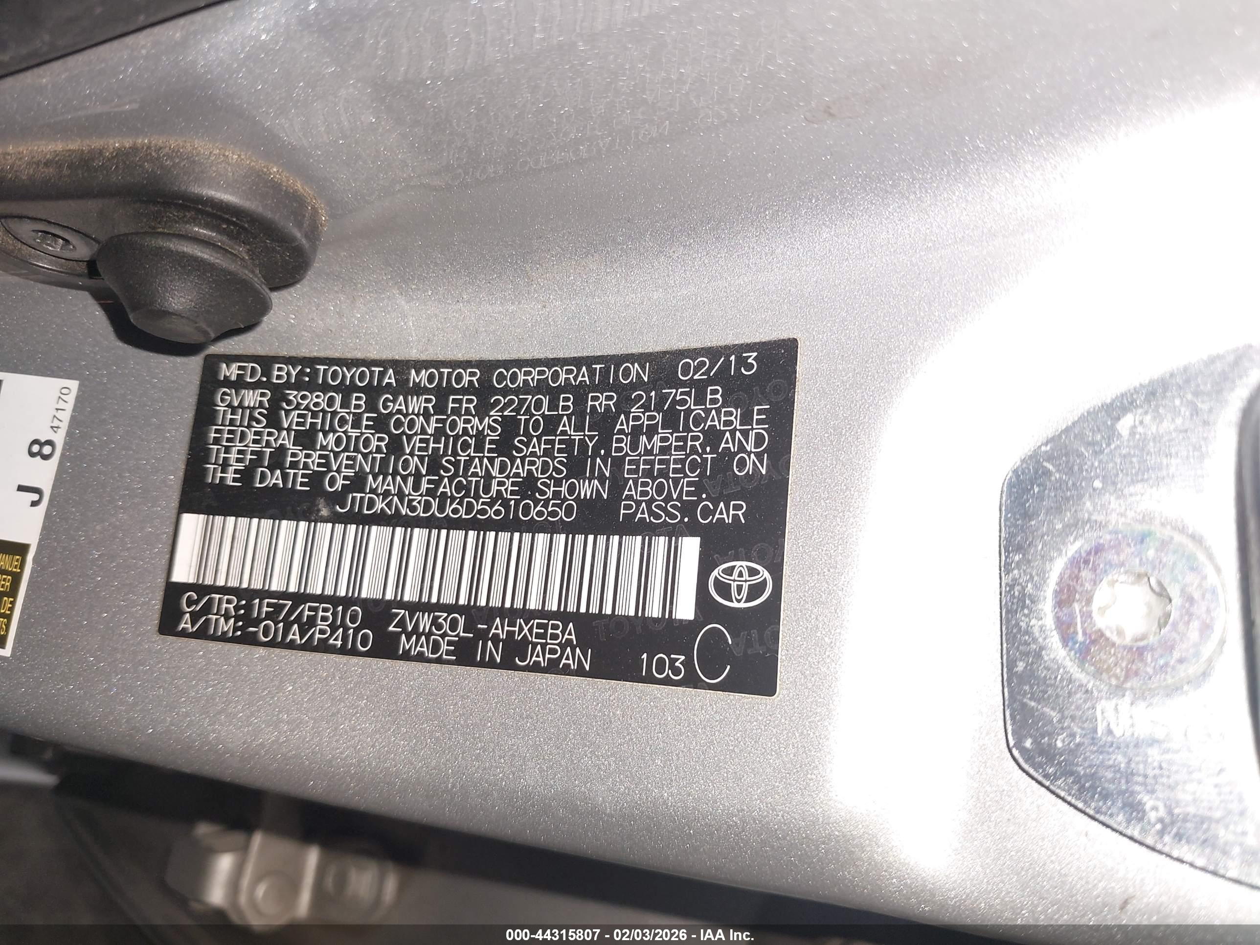 TOYOTA PRIUS image 9